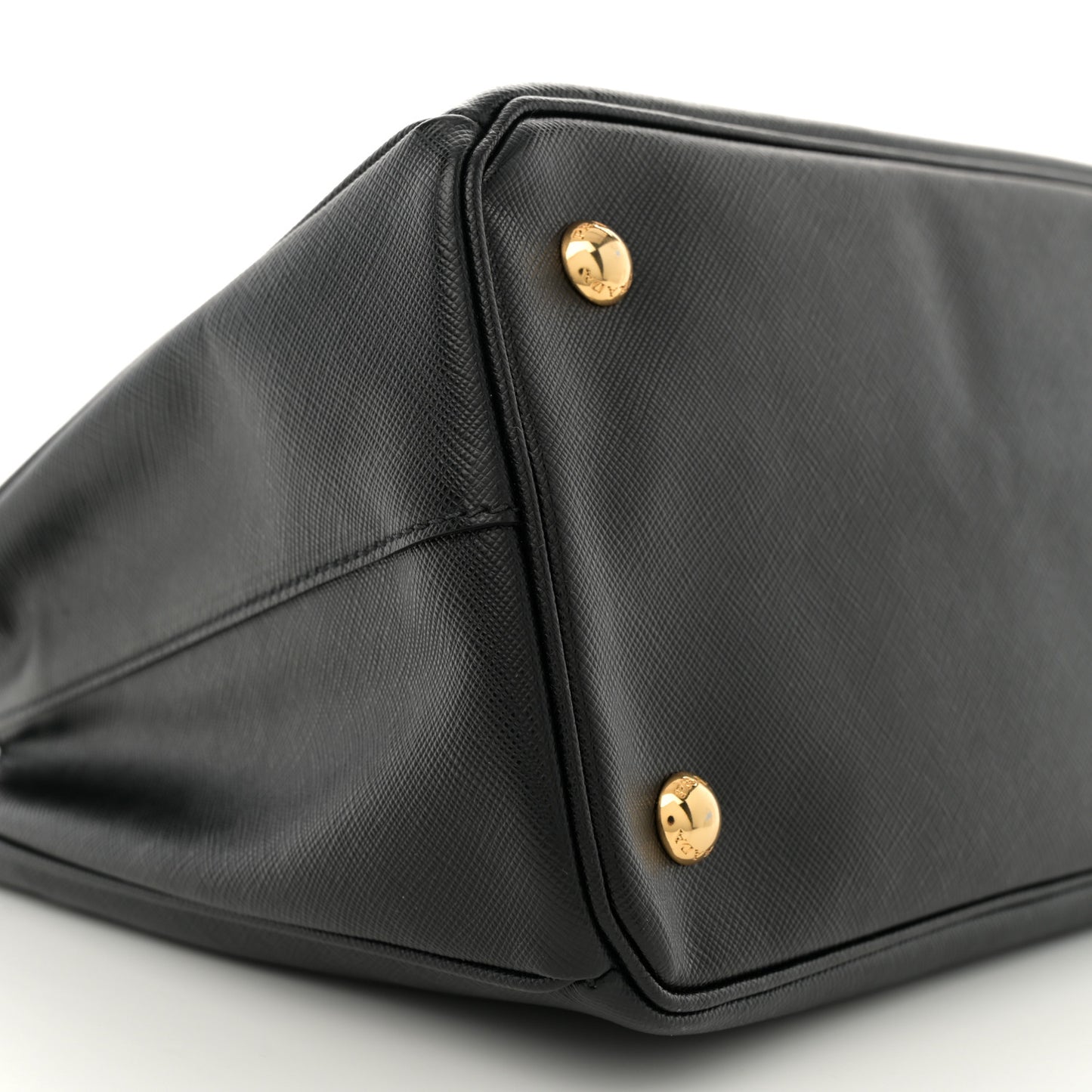 Saffiano Lux Medium Tote Black