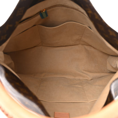 Louis Vuitton Monogram Artsy GM 4 of 9