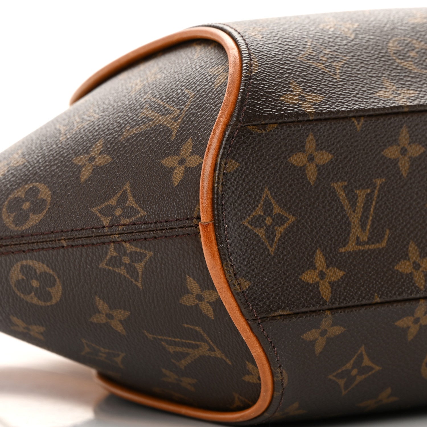 Louis Vuitton Monogram Ellipse PM 9 of 24