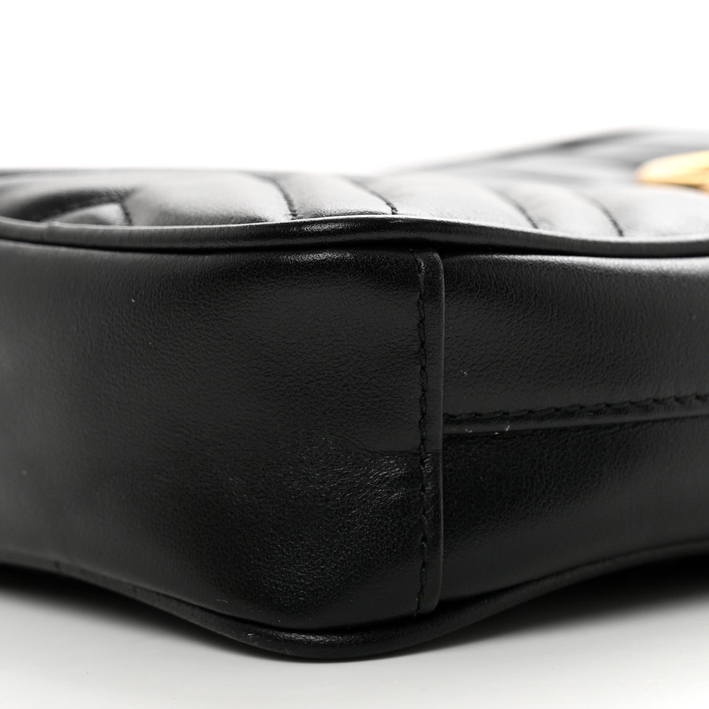 Calfskin Matelasse Mini GG Marmont Crossbody Bag Black