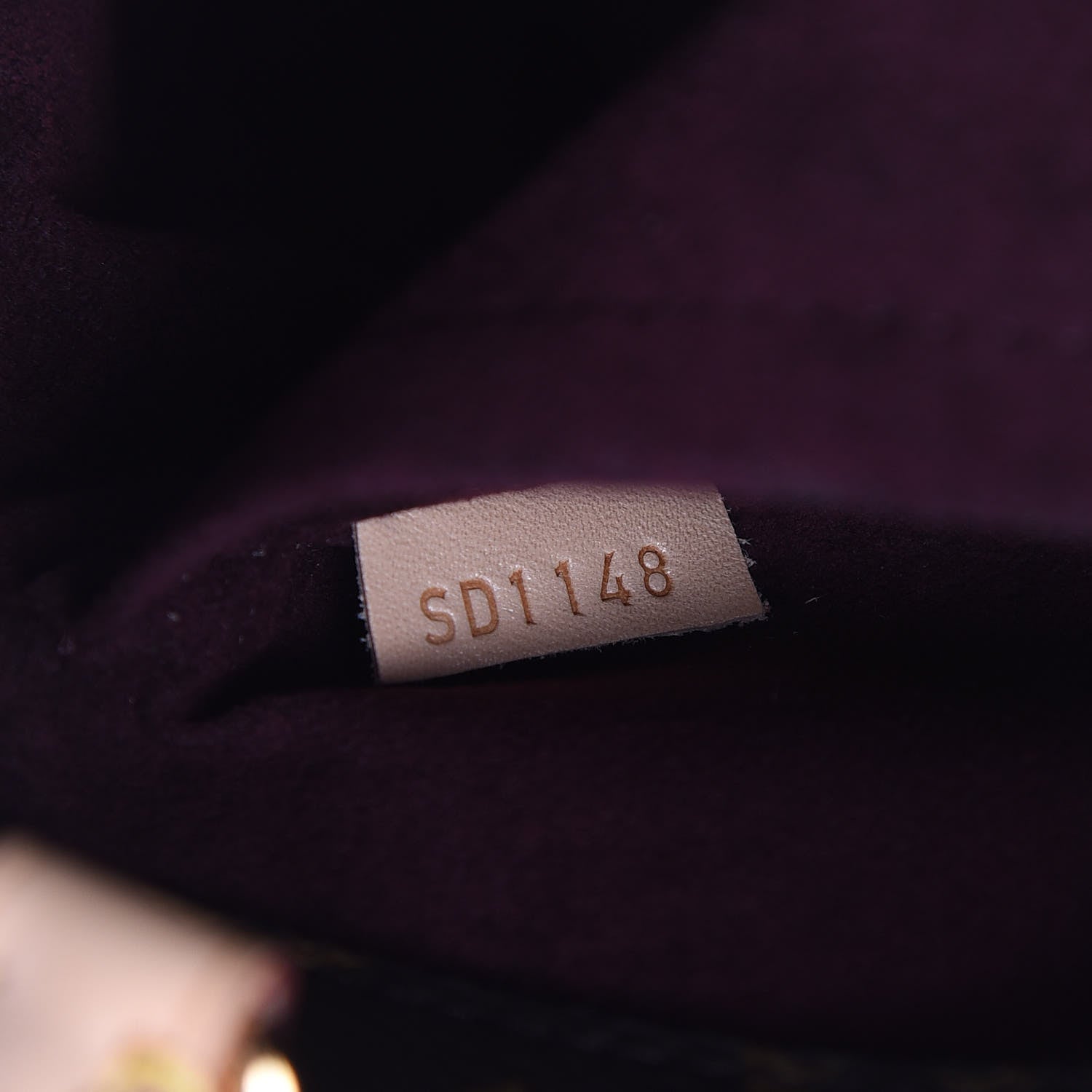Louis Vuitton Monogram Montaigne MM 6 of 9