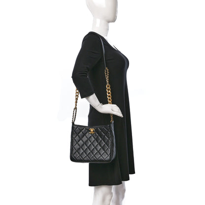 Chanel Shiny Lambskin Quilted CC Hobo Black 2 of 9