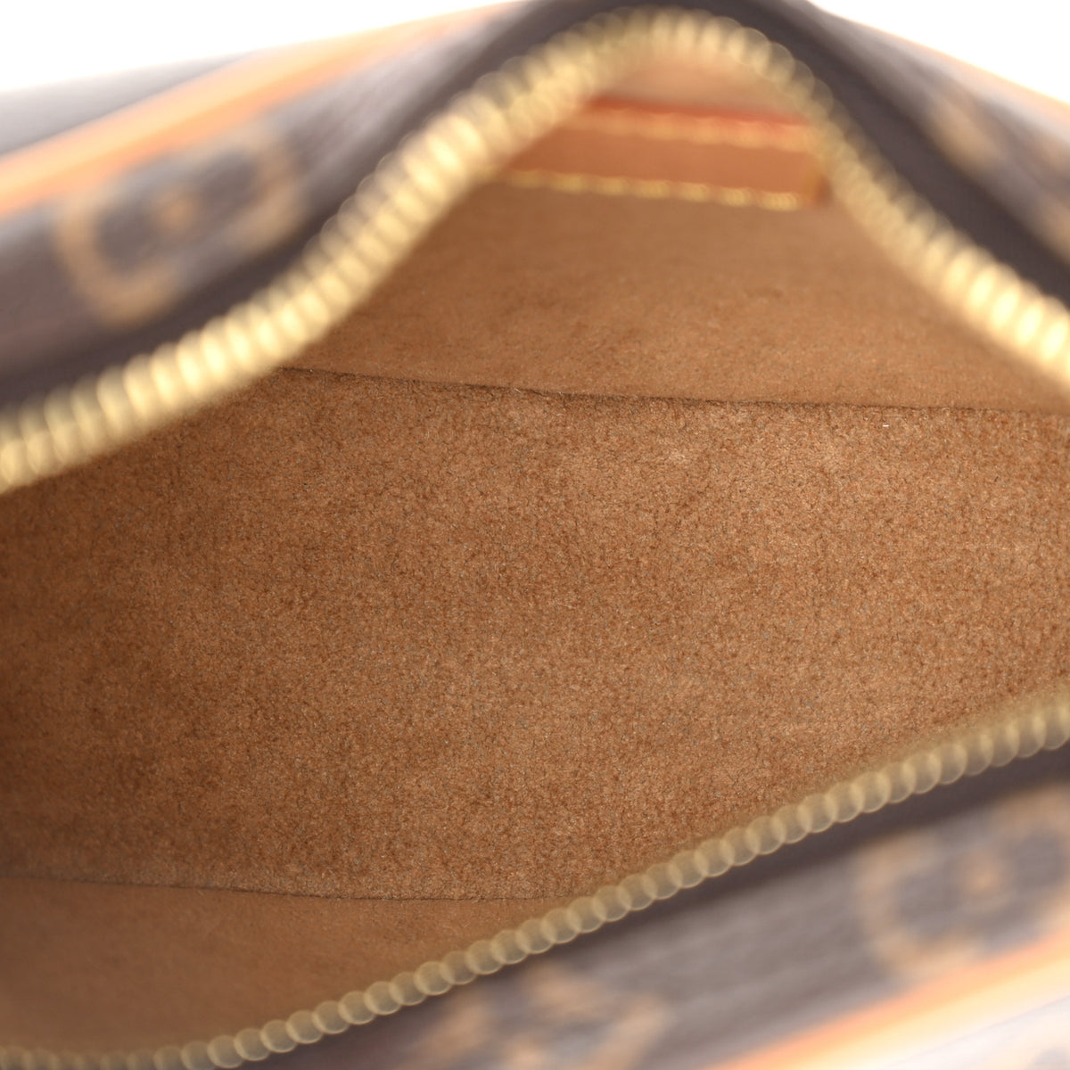 Louis Vuitton Monogram Loop 5 of 9
