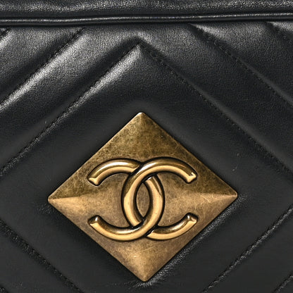 Chanel Lambskin Chevron Quilted Pyramid CC Camera Case Black 8 of 11
