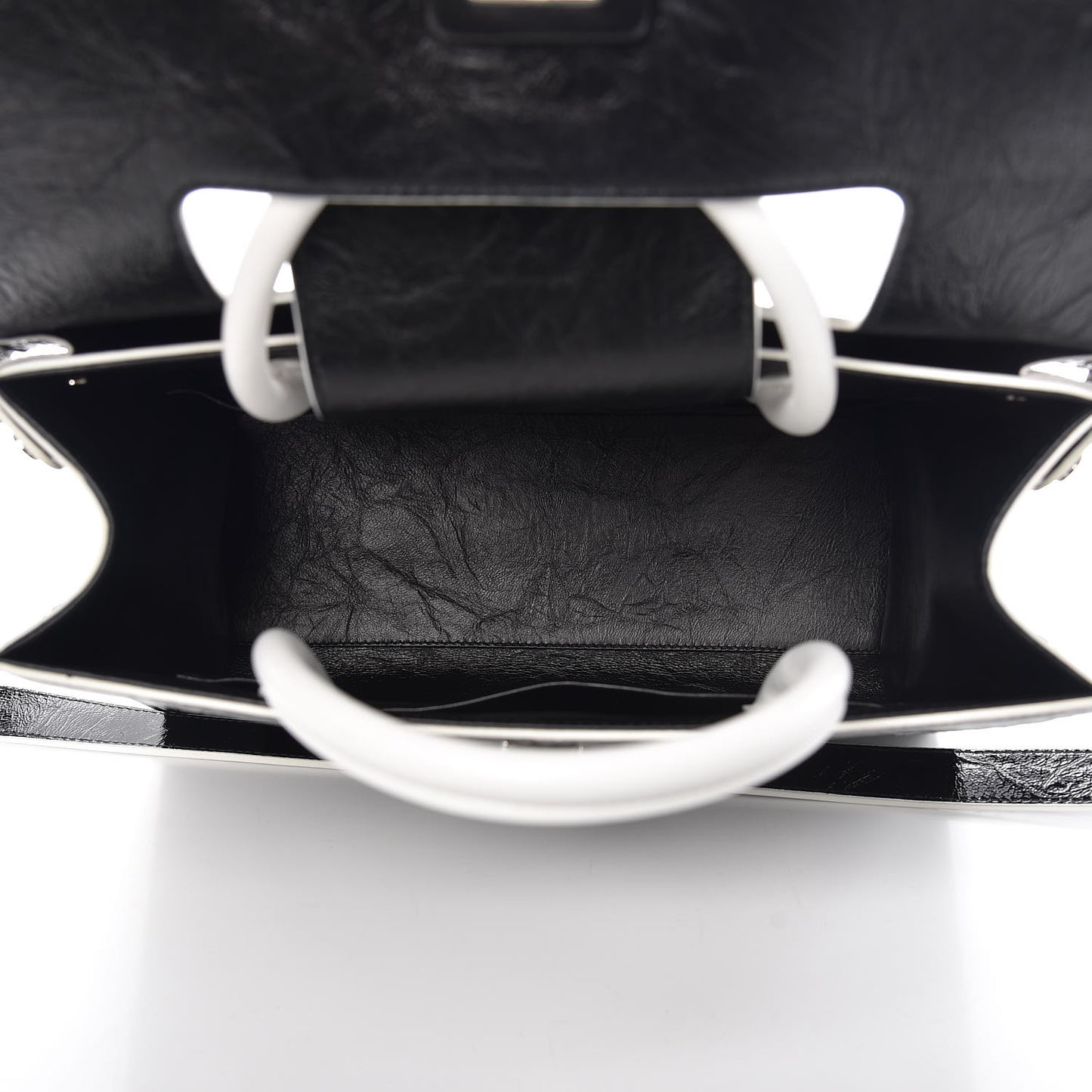 Crinkled Calfskin Medium Diorever Flap Black