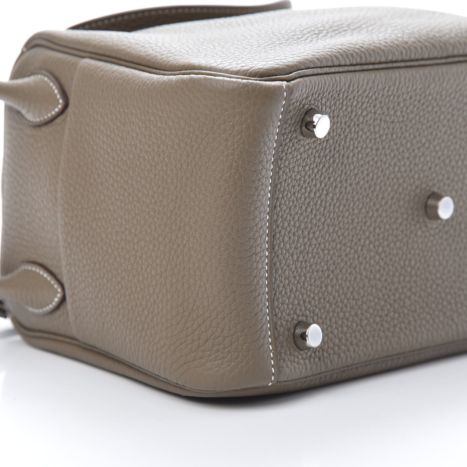 Hermes Taurillon Clemence Lindy 26 Etoupe 9 of 11