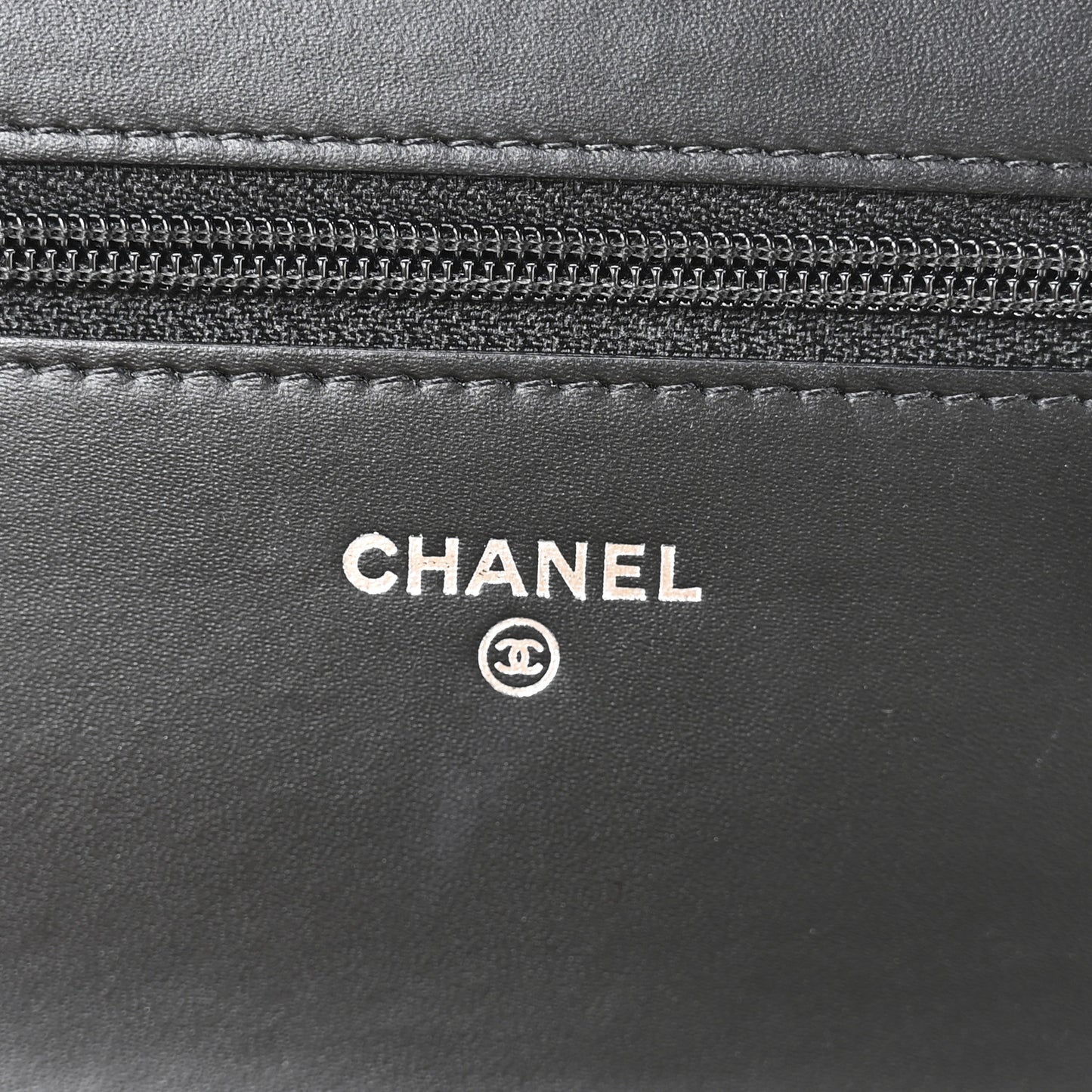 Patent Quilted Golden Class Wallet on Chain WOC Black