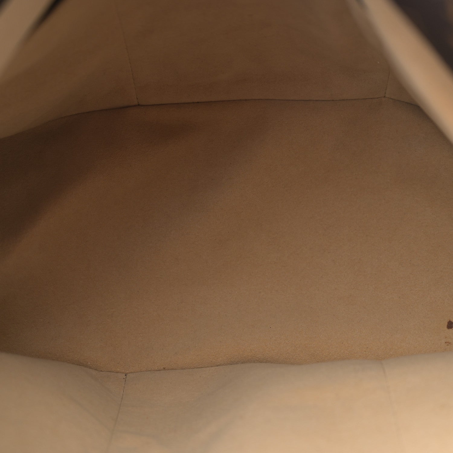 Louis Vuitton Monogram Artsy MM 5 of 13