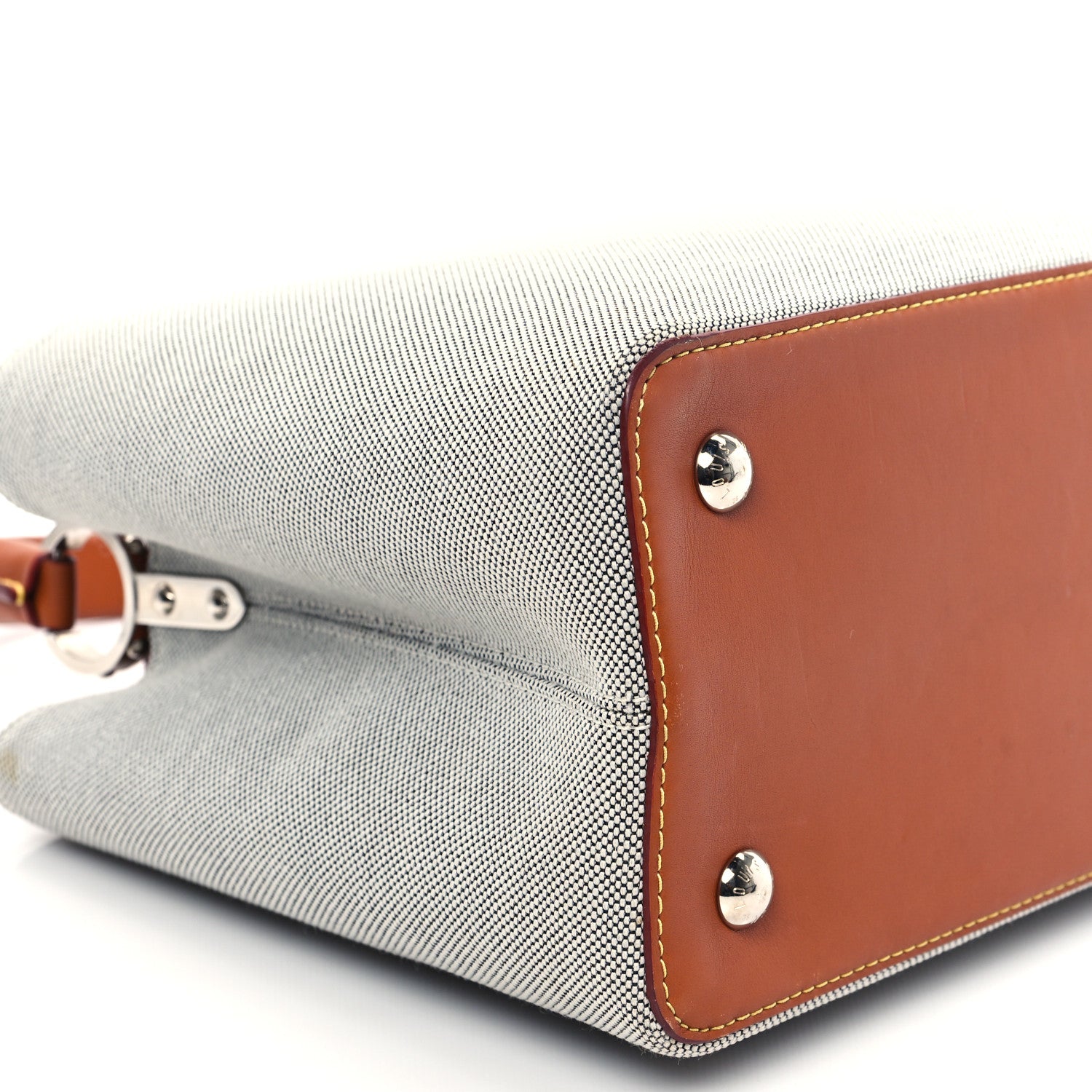 Louis Vuitton Toile Capucines MM Mateo 8 of 14