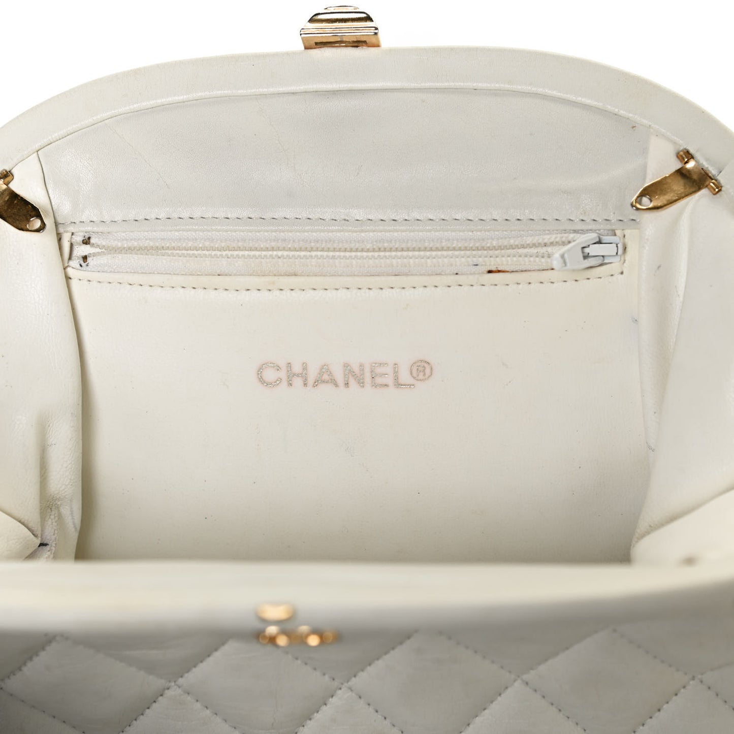 Lambskin Quilted CC Kiss Lock Evening Clutch White