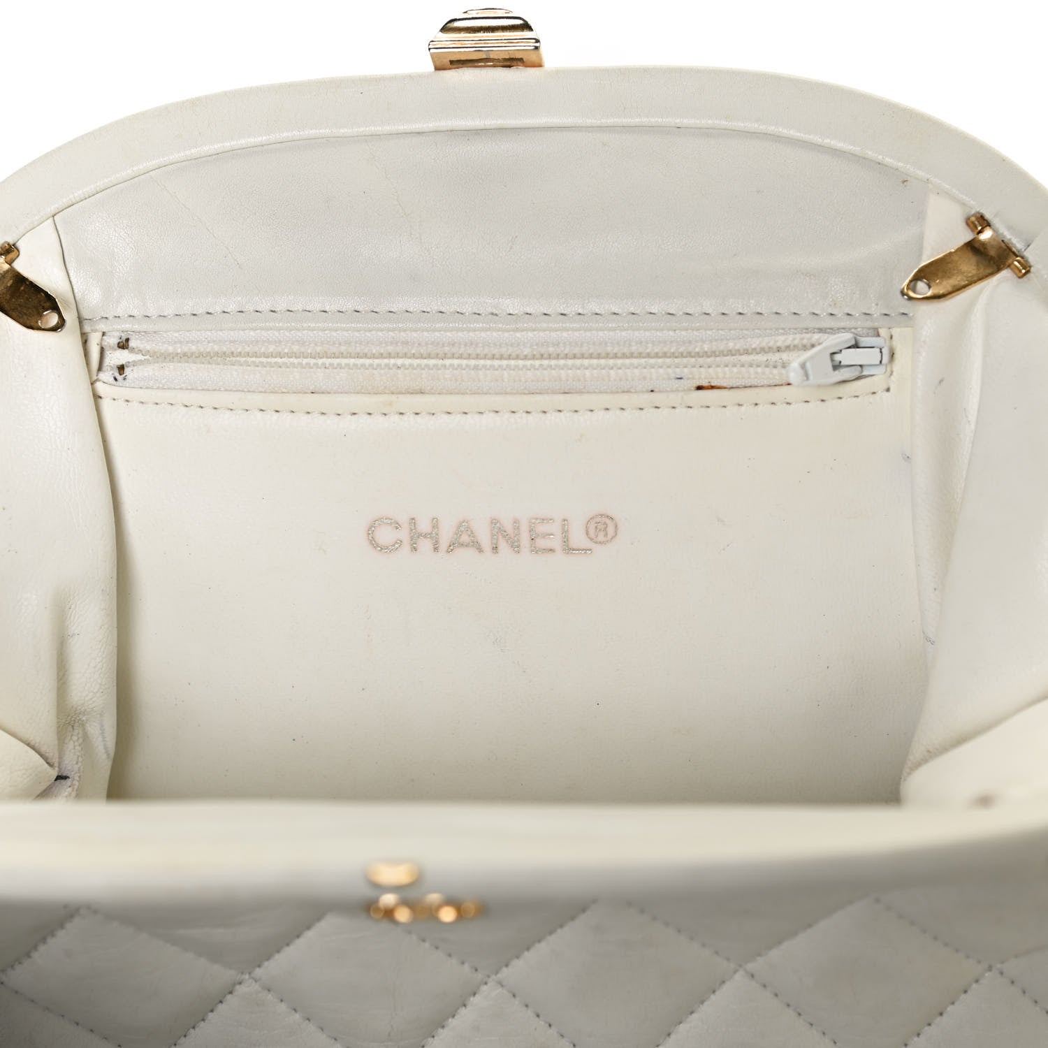 Chanel Lambskin Quilted CC Kiss Lock Evening Clutch White 5 of 9