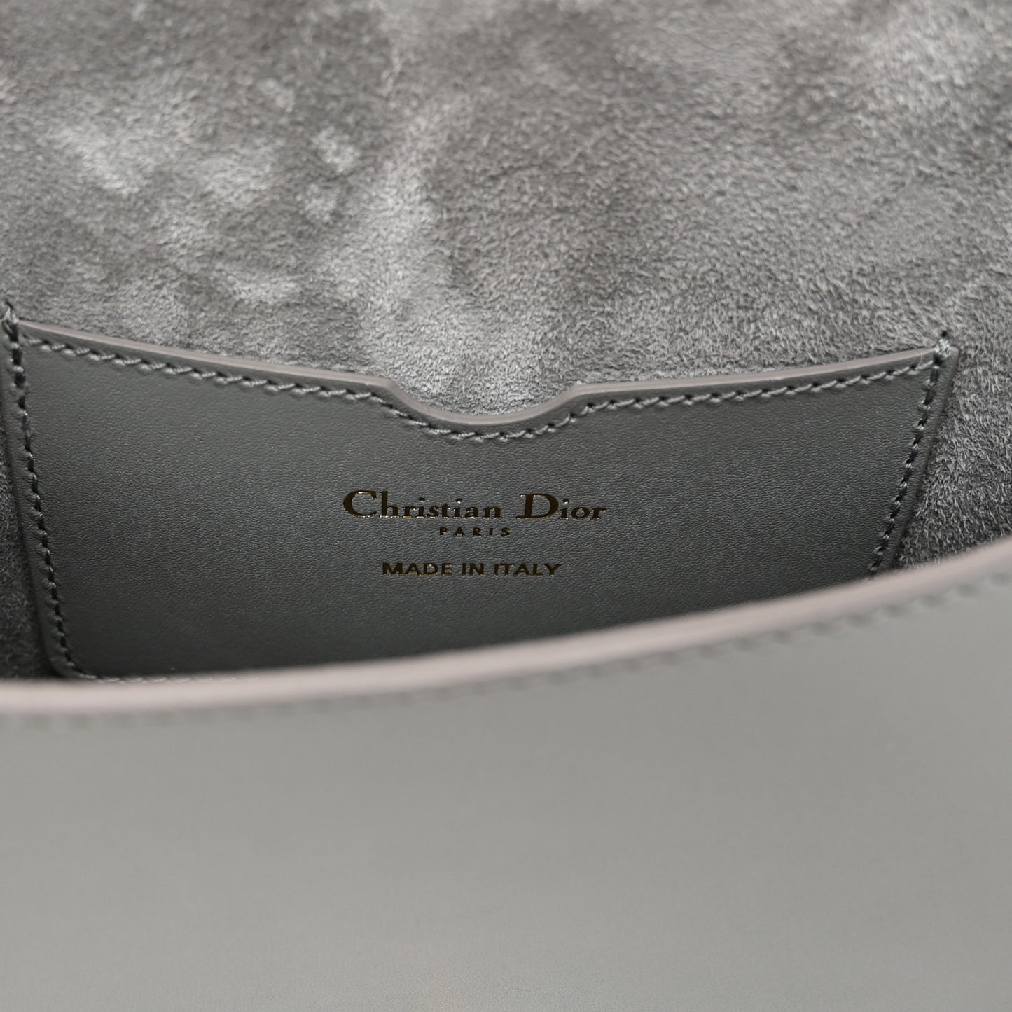 Box Calfskin Medium Bobby Flap Gray