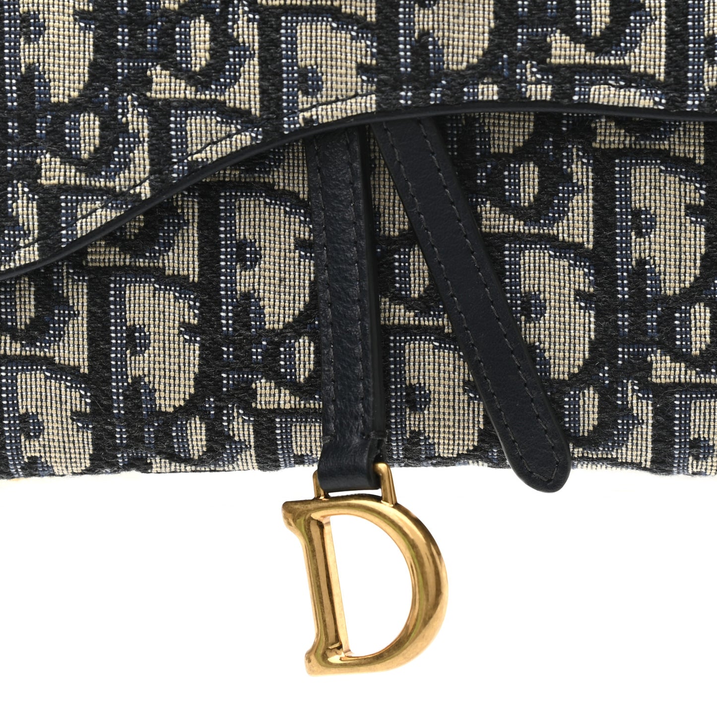 Oblique Saddle Chain Long Wallet Blue