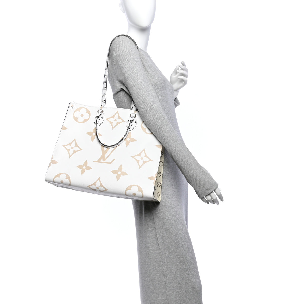 Louis Vuitton Monogram Giant Onthego GM Kaki Beige 2 of 10