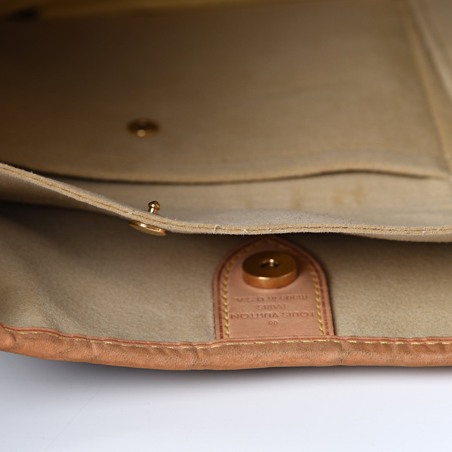 Louis Vuitton Monogram Galliera PM 7 of 20