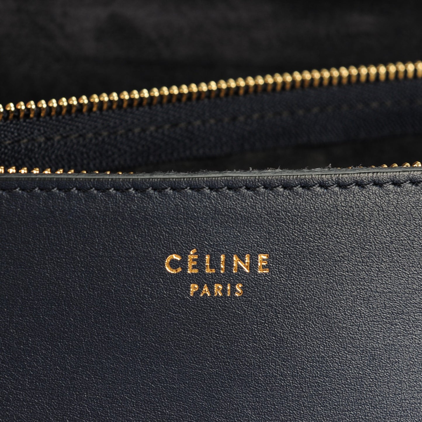 Calfskin Blade Flap Navy
