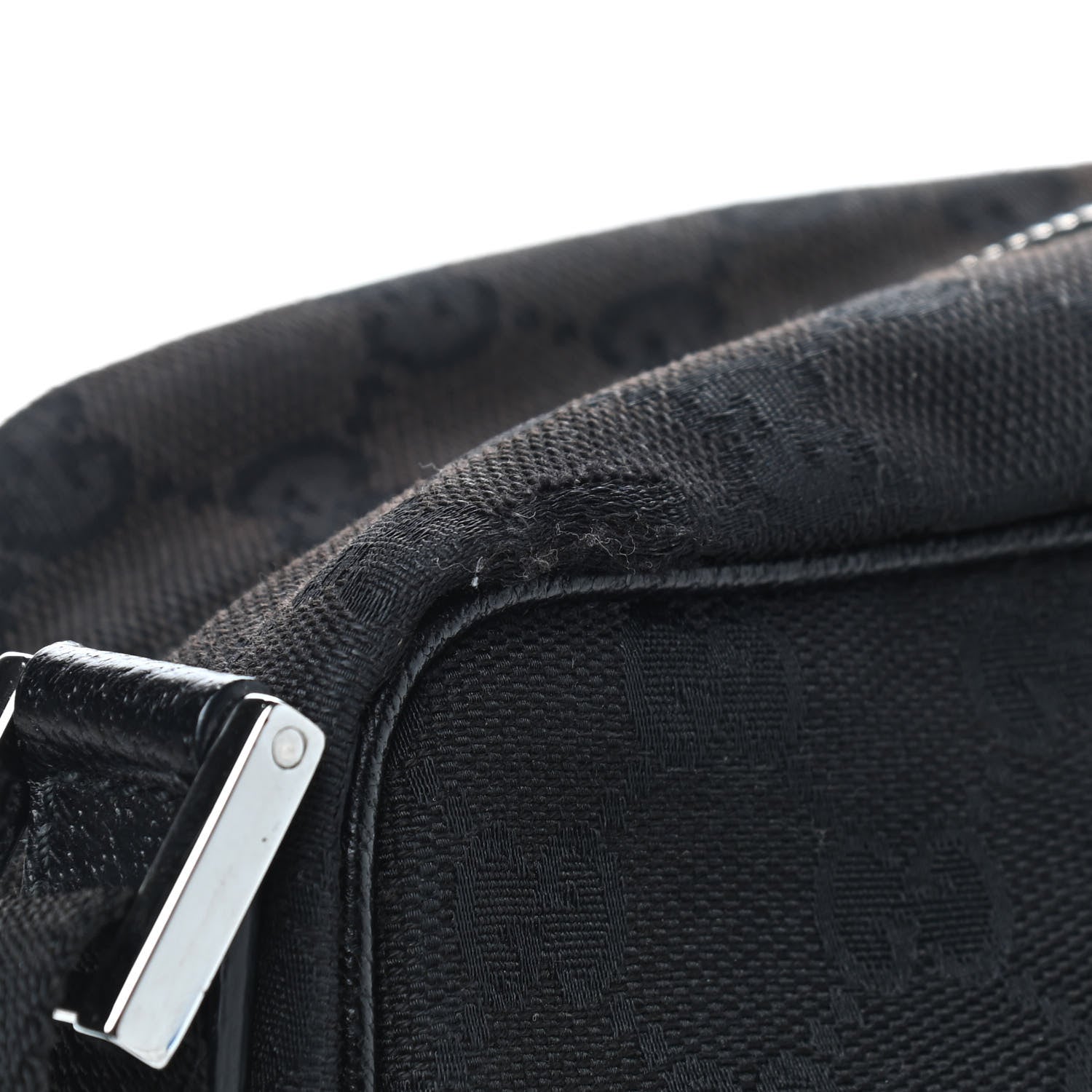 Gucci Monogram Messenger Bag Black 7 of 9