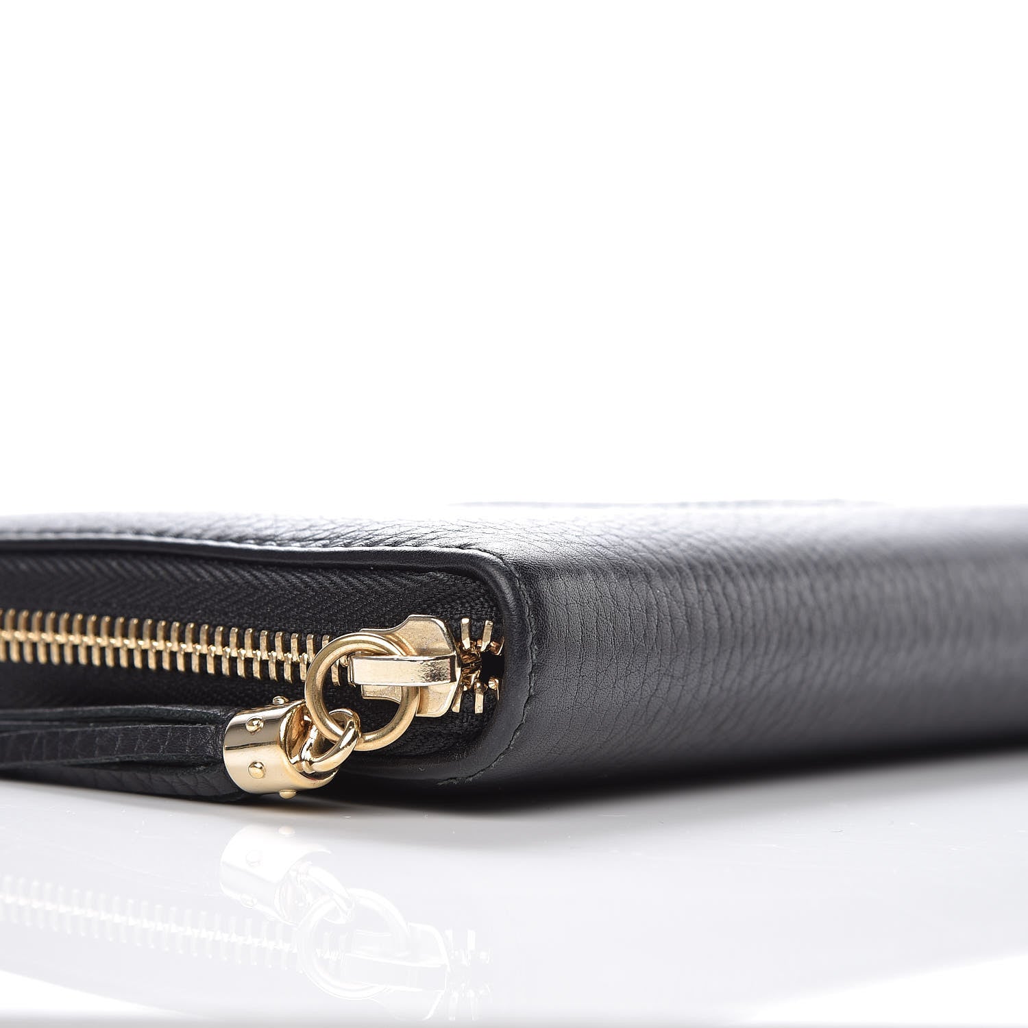 Gucci Calfskin Soho Zip Around Wallet Black 8 of 11