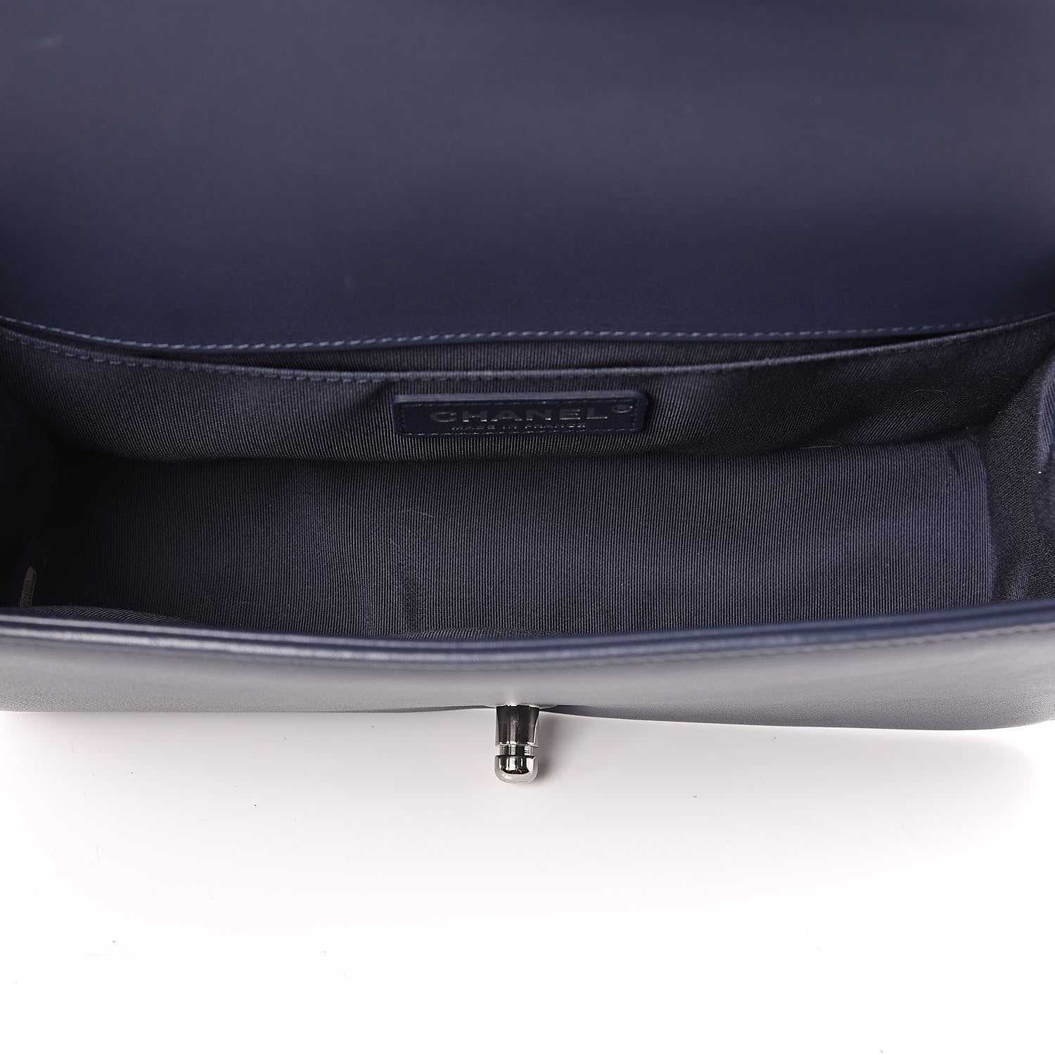 Chanel Calfskin Chevron Medium Boy Flap Navy 5 of 10