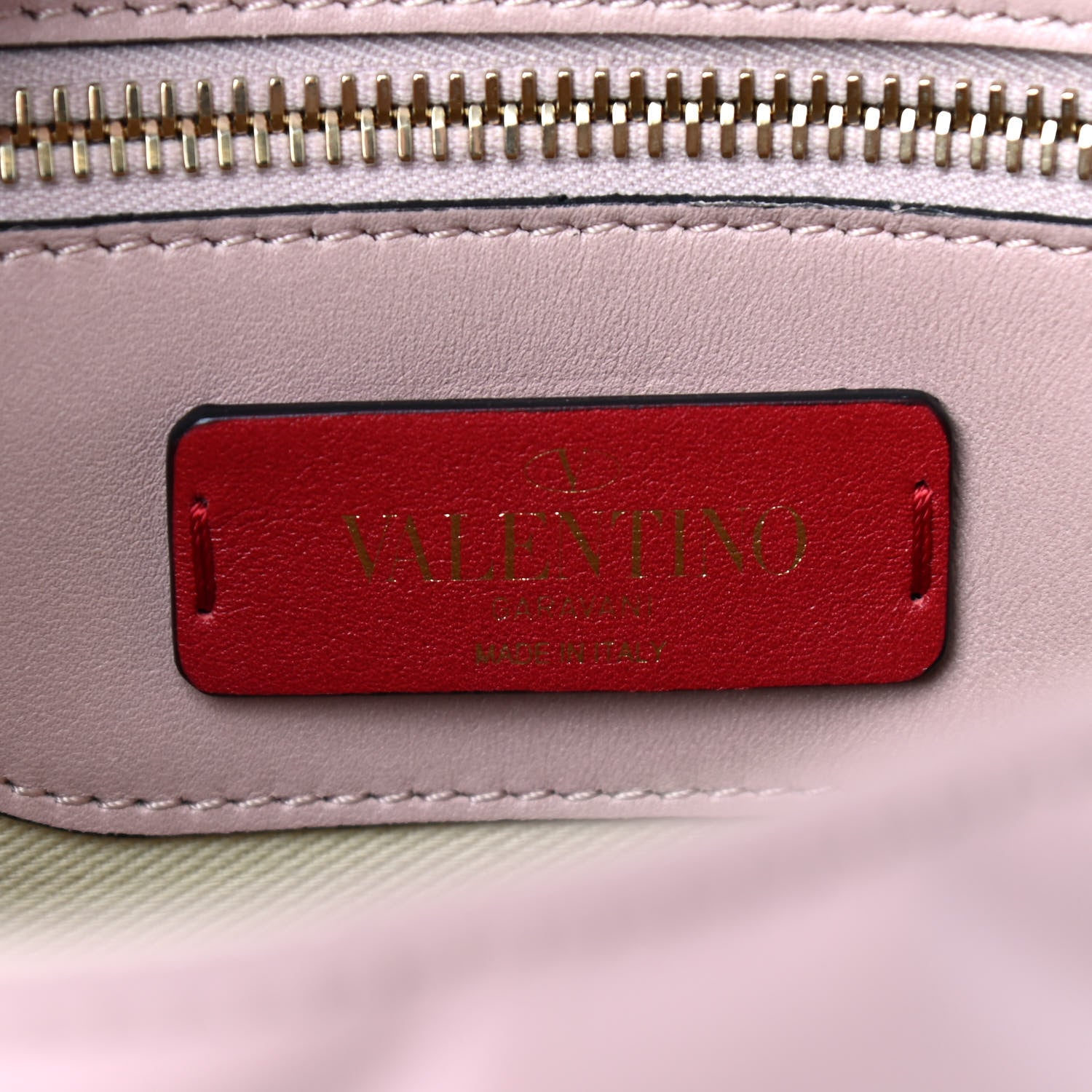 Valentino Garavani Nappa Medium Candystud Top Handle Bag Poudre 6 of 9