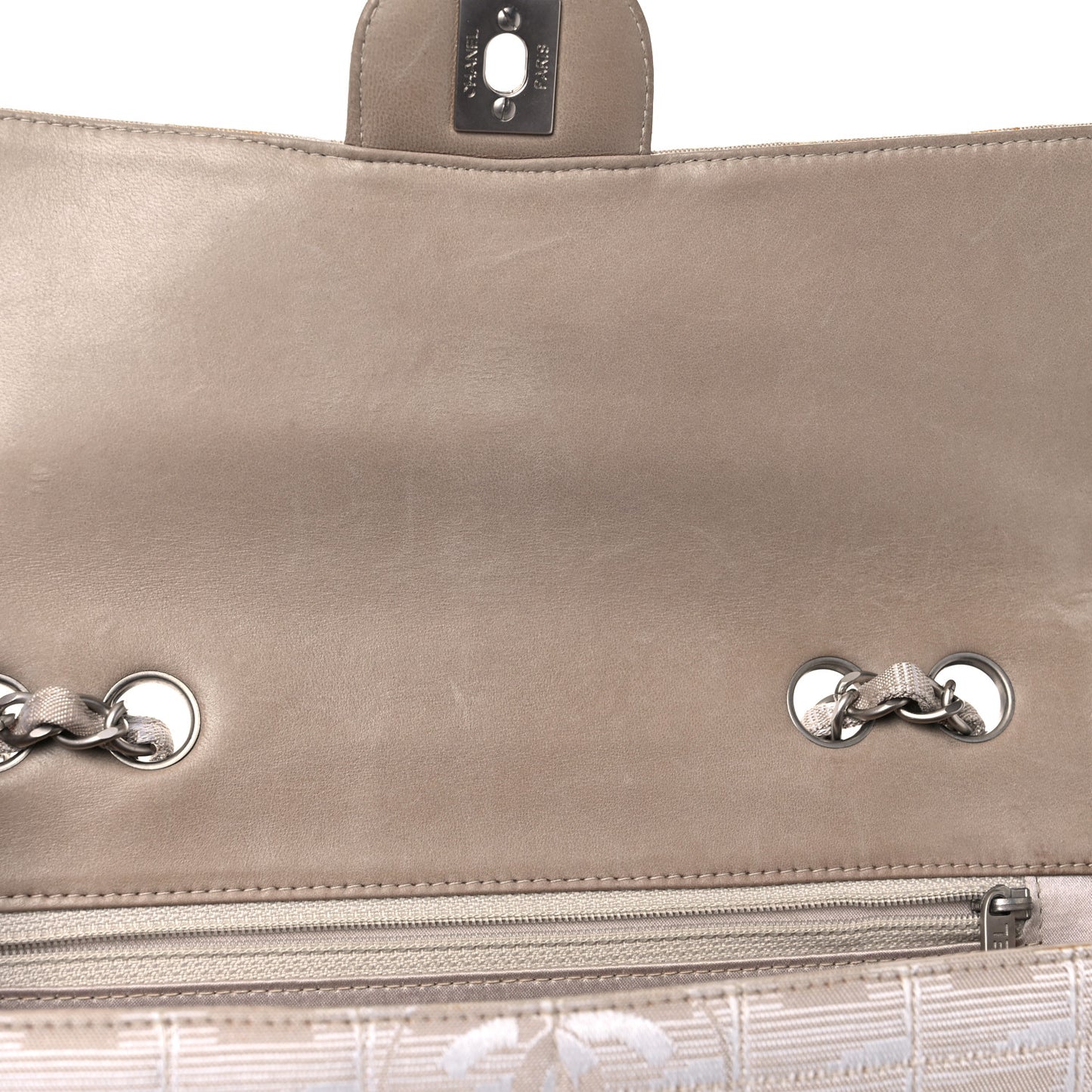 Nylon Medium Travel Flap Light Beige