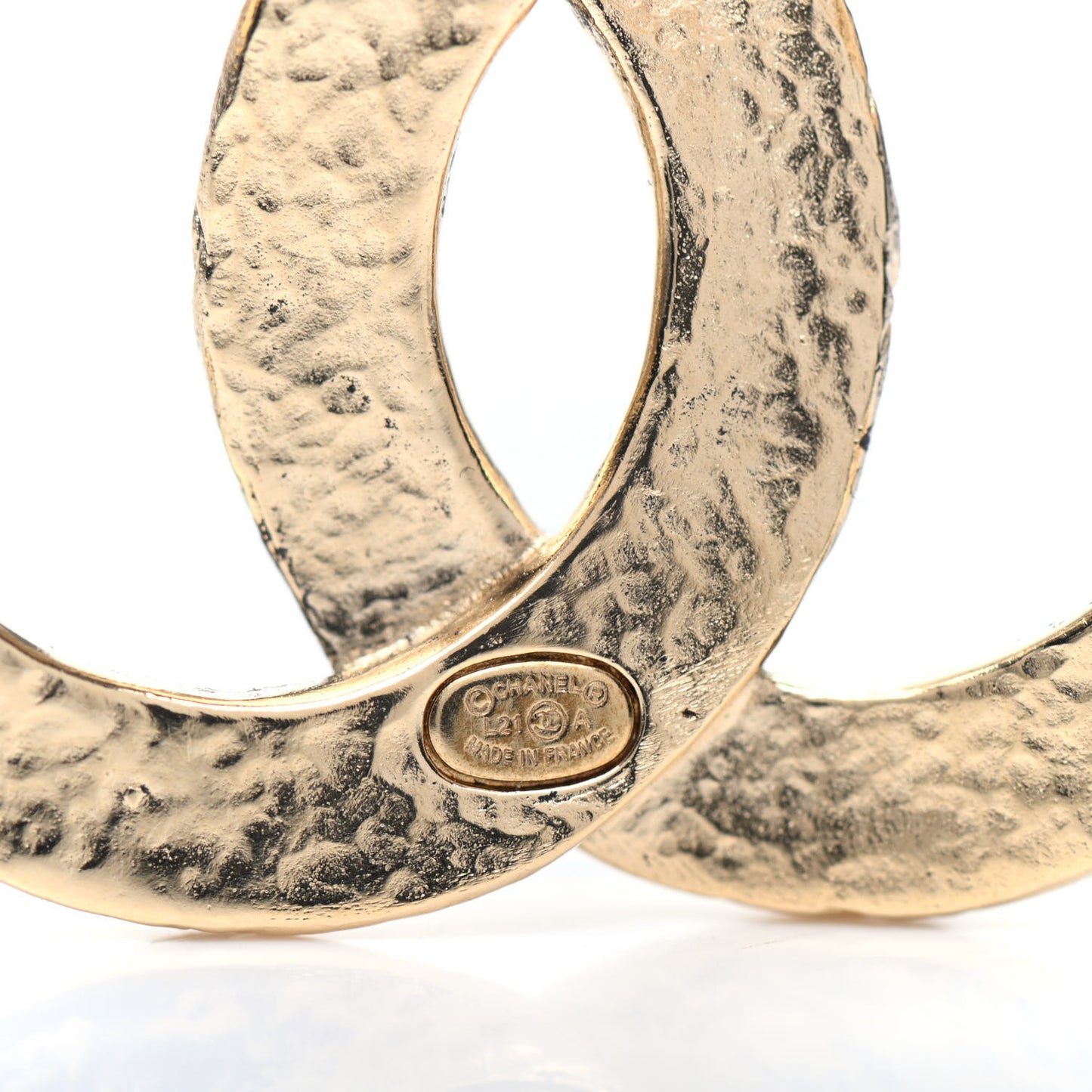Metal CC Quilted Brooch Light Gold