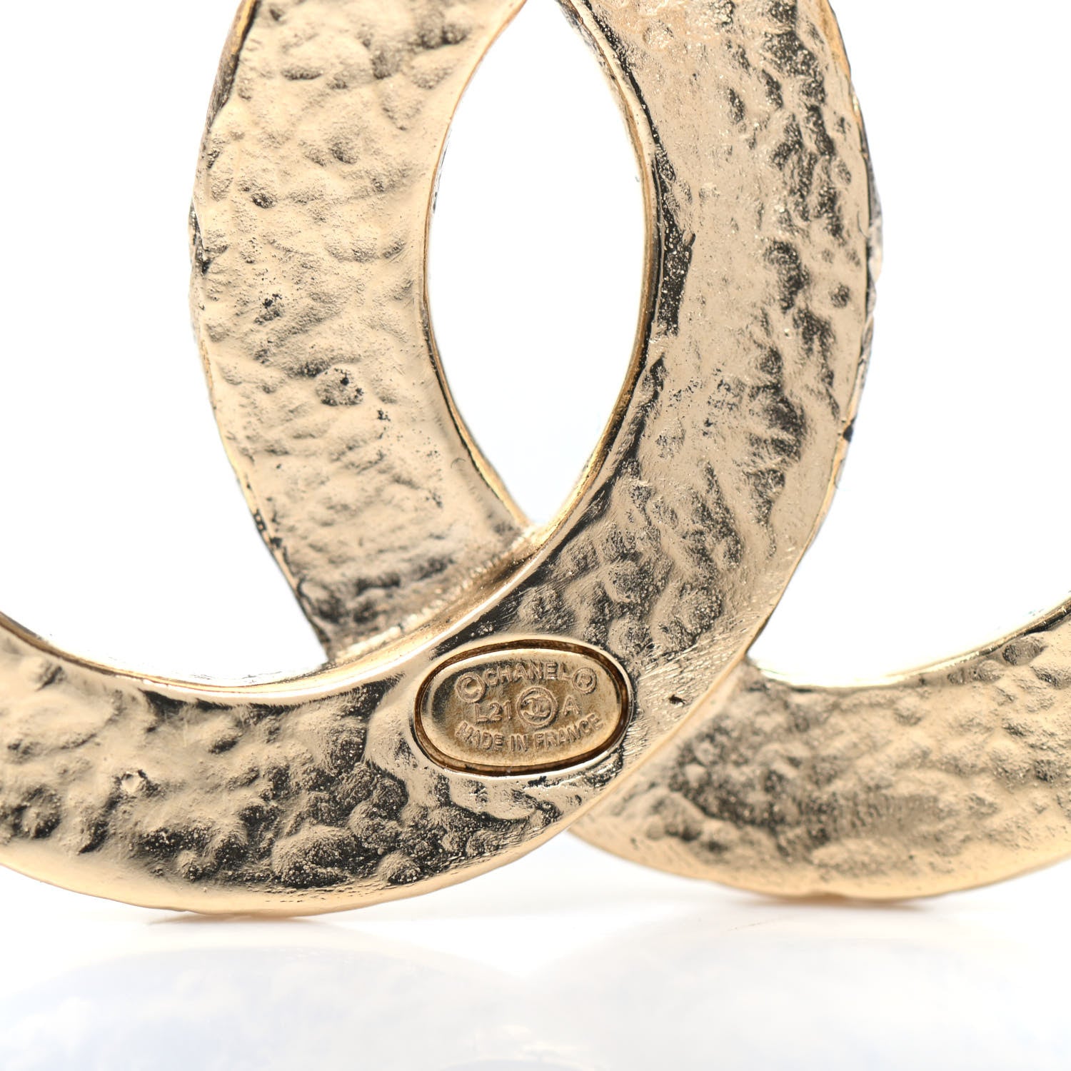 Chanel Metal CC Quilted Brooch Light Gold 4 of 5