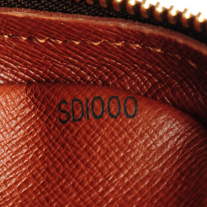 Louis Vuitton Monogram Amazone 9 of 10