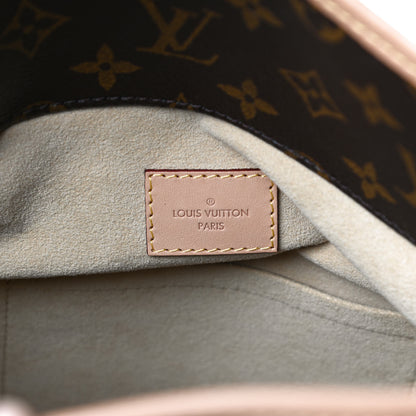 Louis Vuitton Monogram Artsy MM 5 of 13