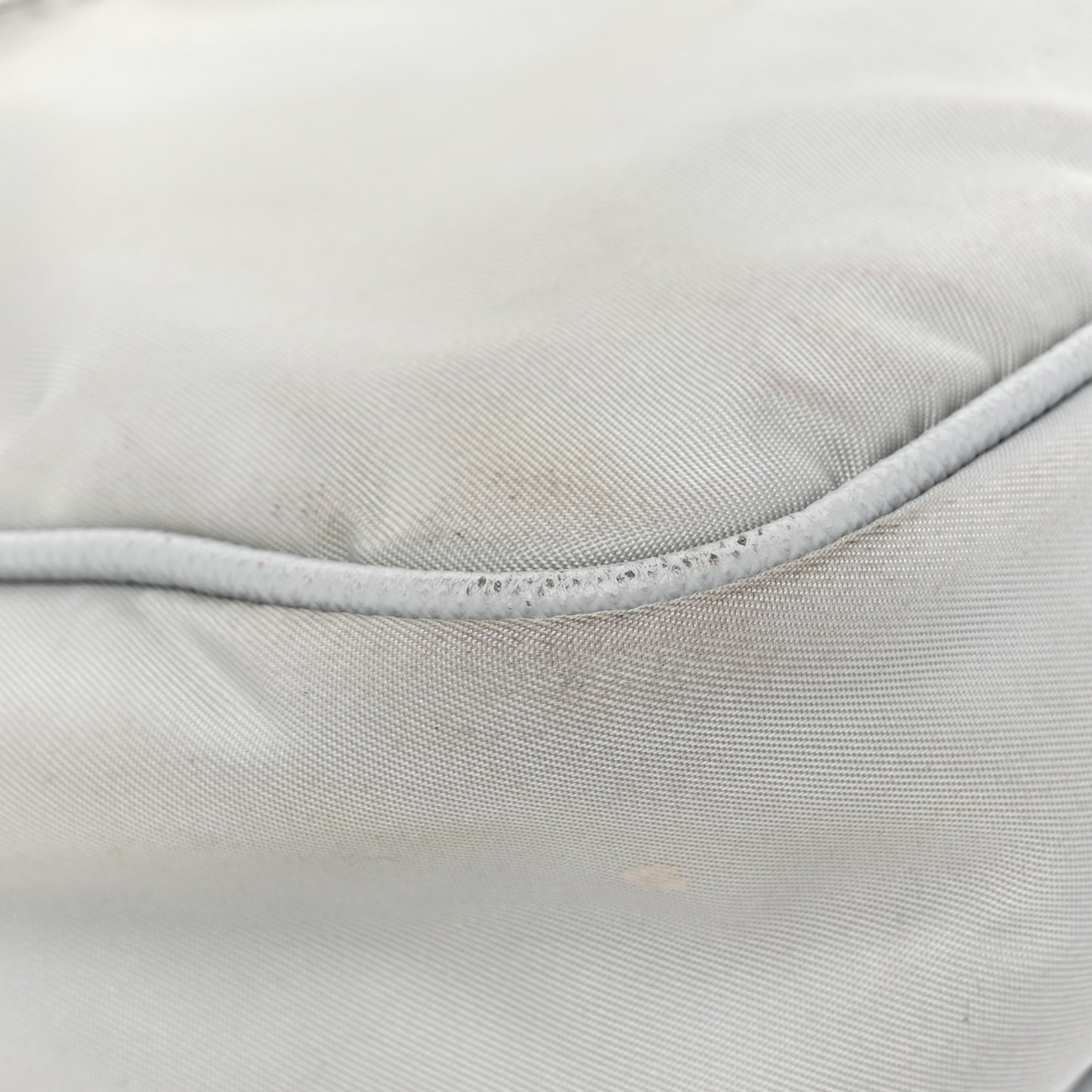 Re-Nylon Saffiano Re-Edition 2005 Shoulder Bag Fiordaliso