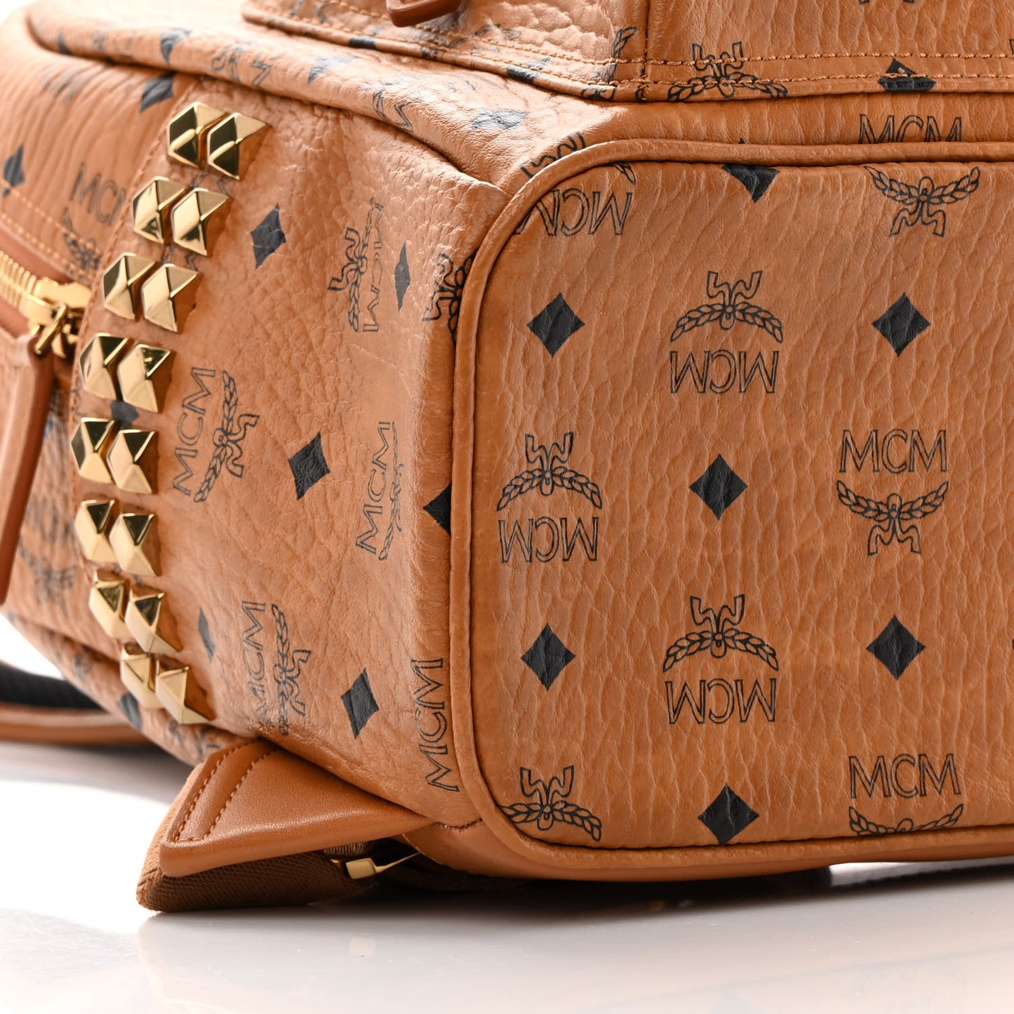 Visetos Small Side Stud Stark Backpack Cognac