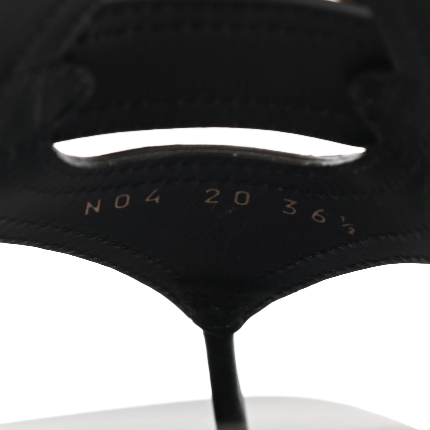 Calfskin 30 Montaigne Thong Sandals 36.5 Black