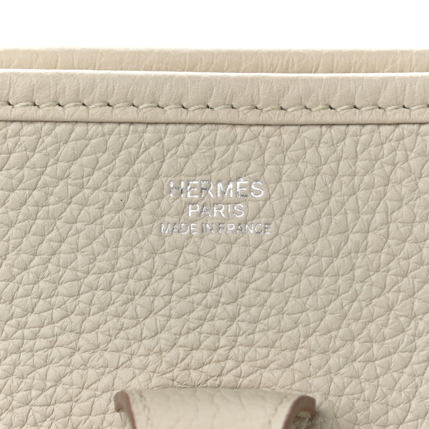Taurillon Clemence Evelyne III PM Beton