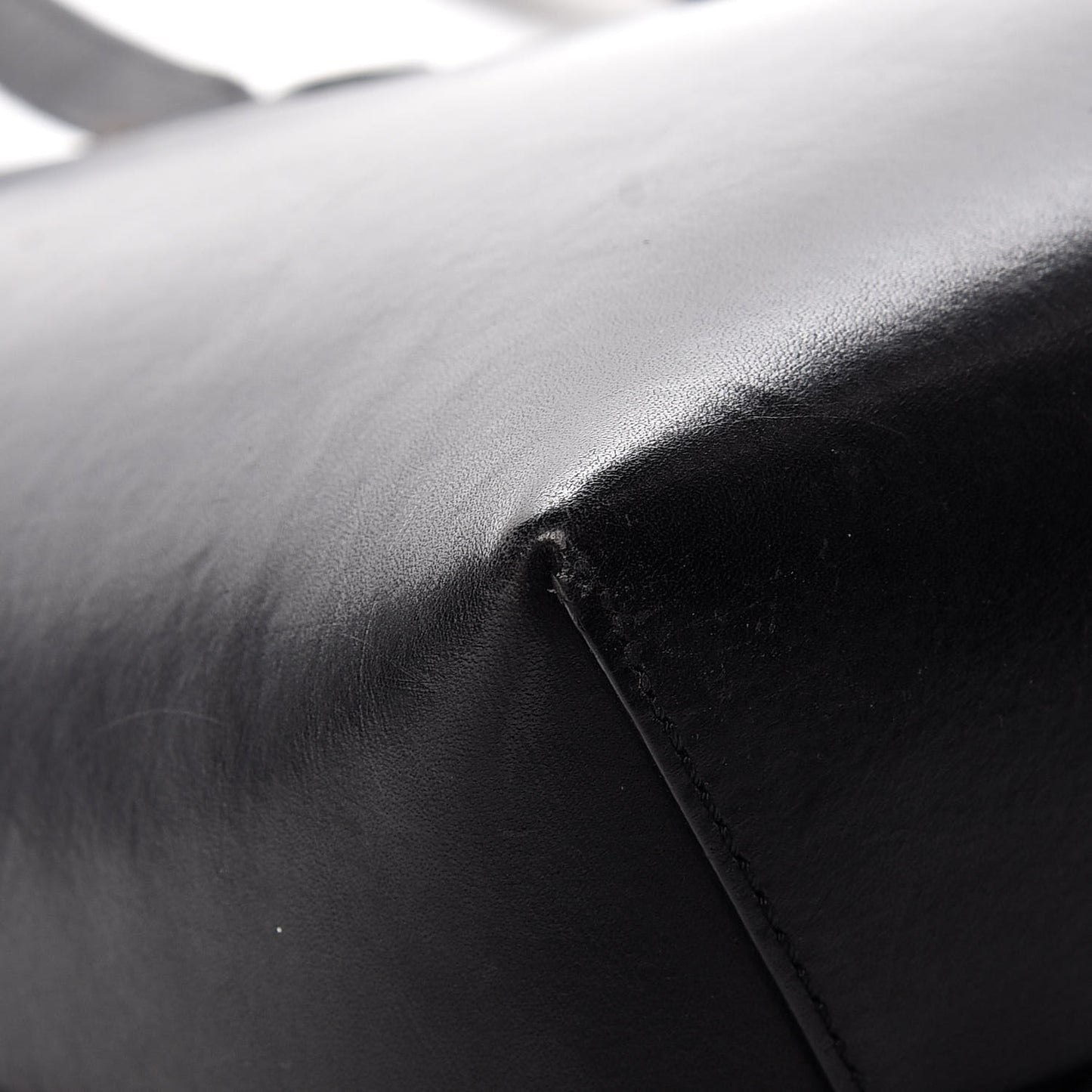 Calfskin Small Shopping Tote Black Flamma