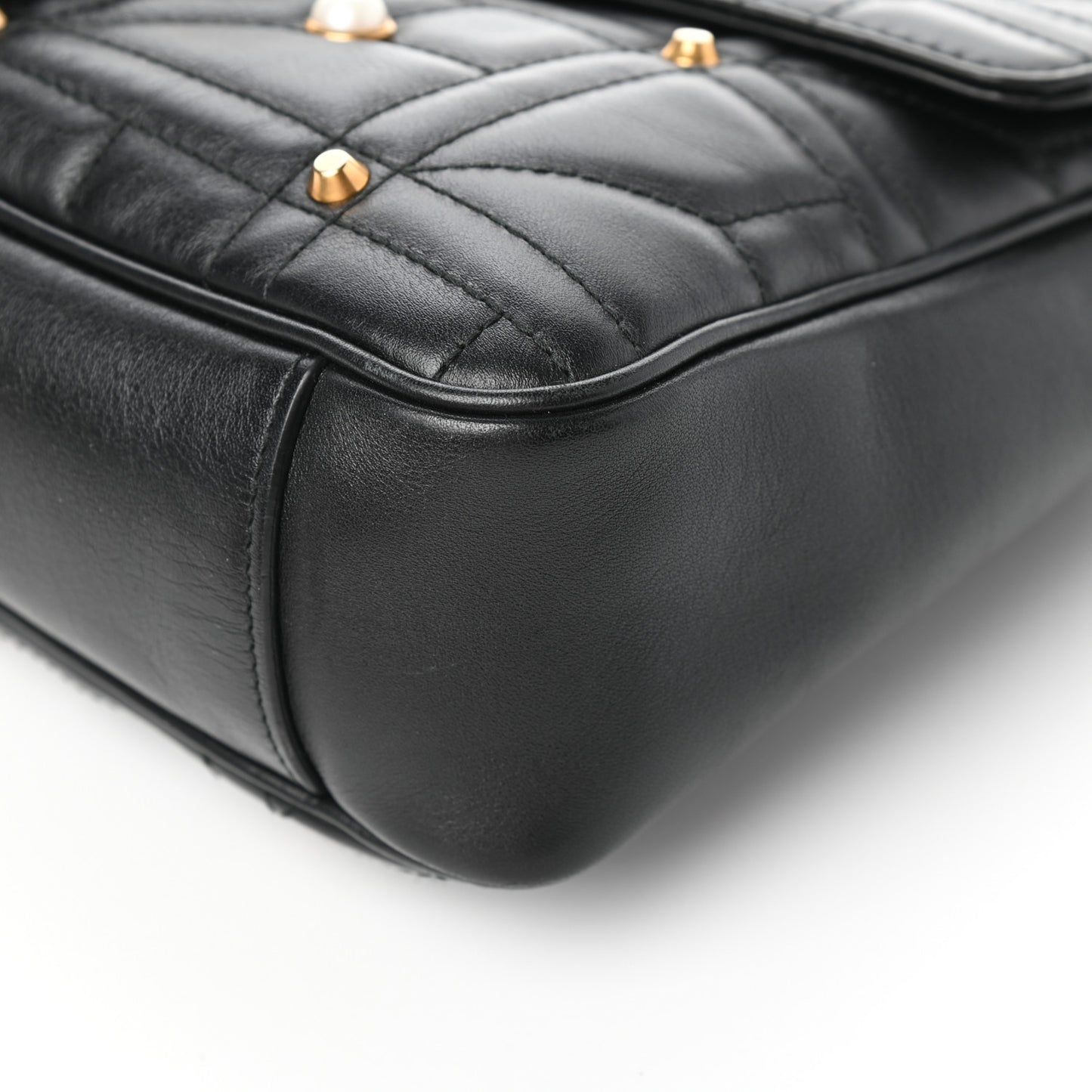 Calfskin Matelasse Studded Medium Pearly GG Marmont Shoulder Bag Black