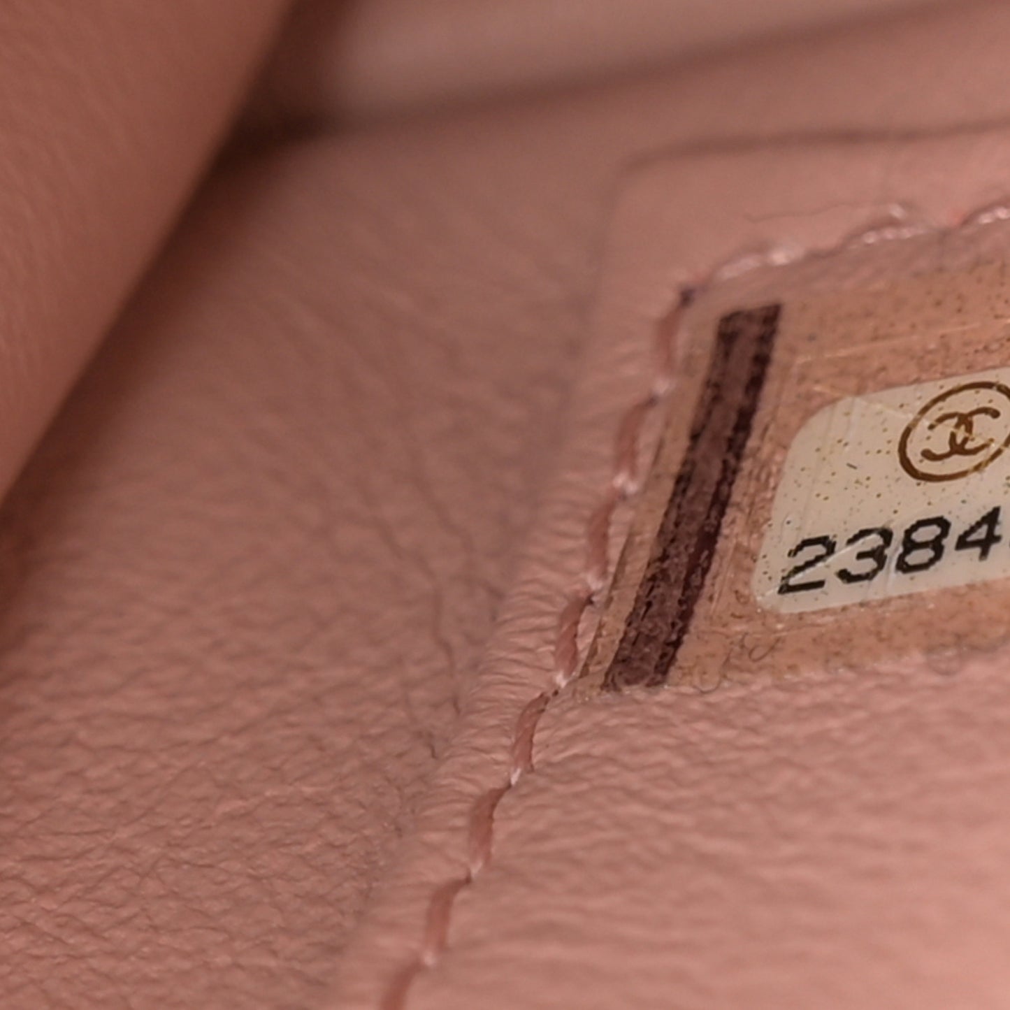 Caviar Quilted Medium CC Filigree Flap Beige