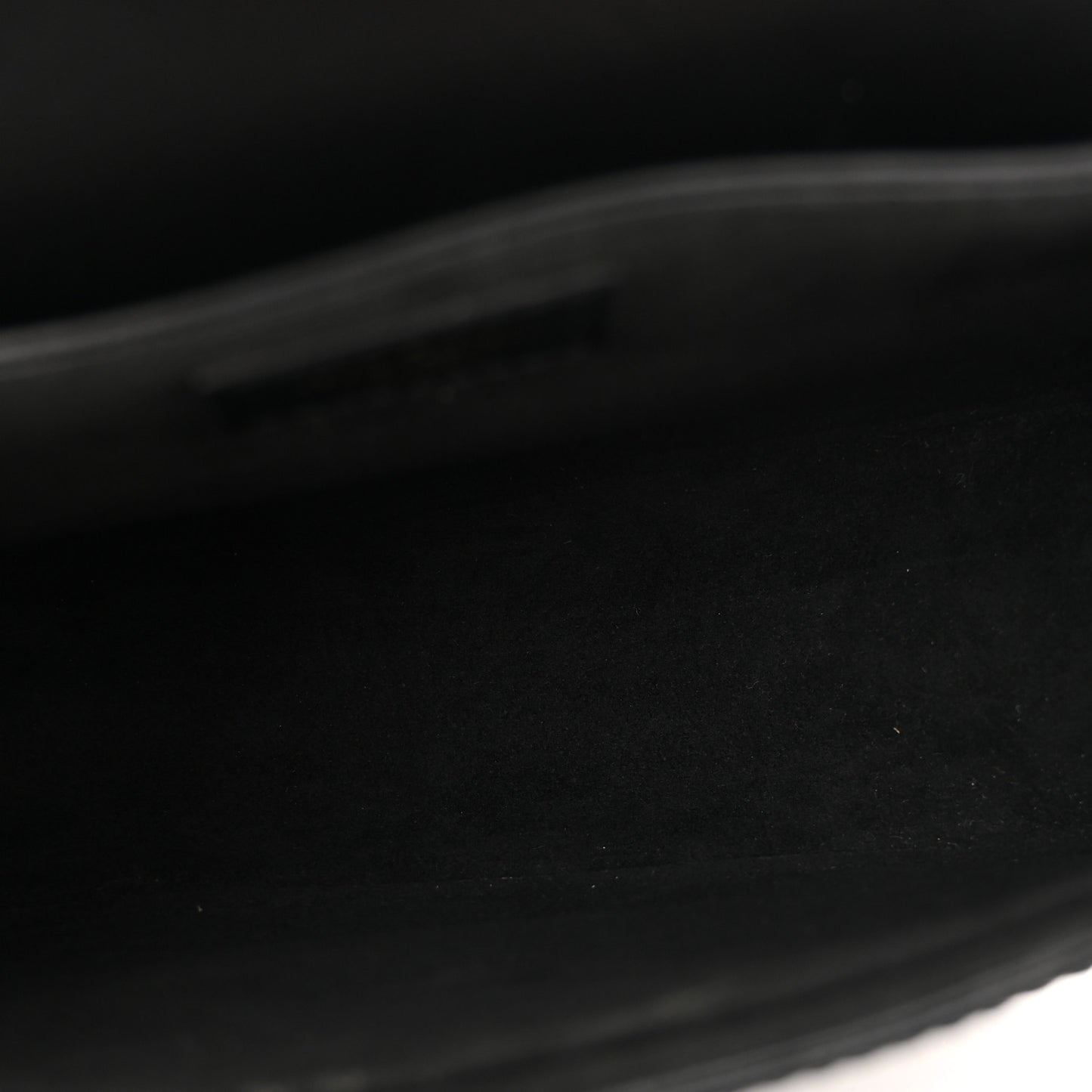 Epi Hide and Seek Black