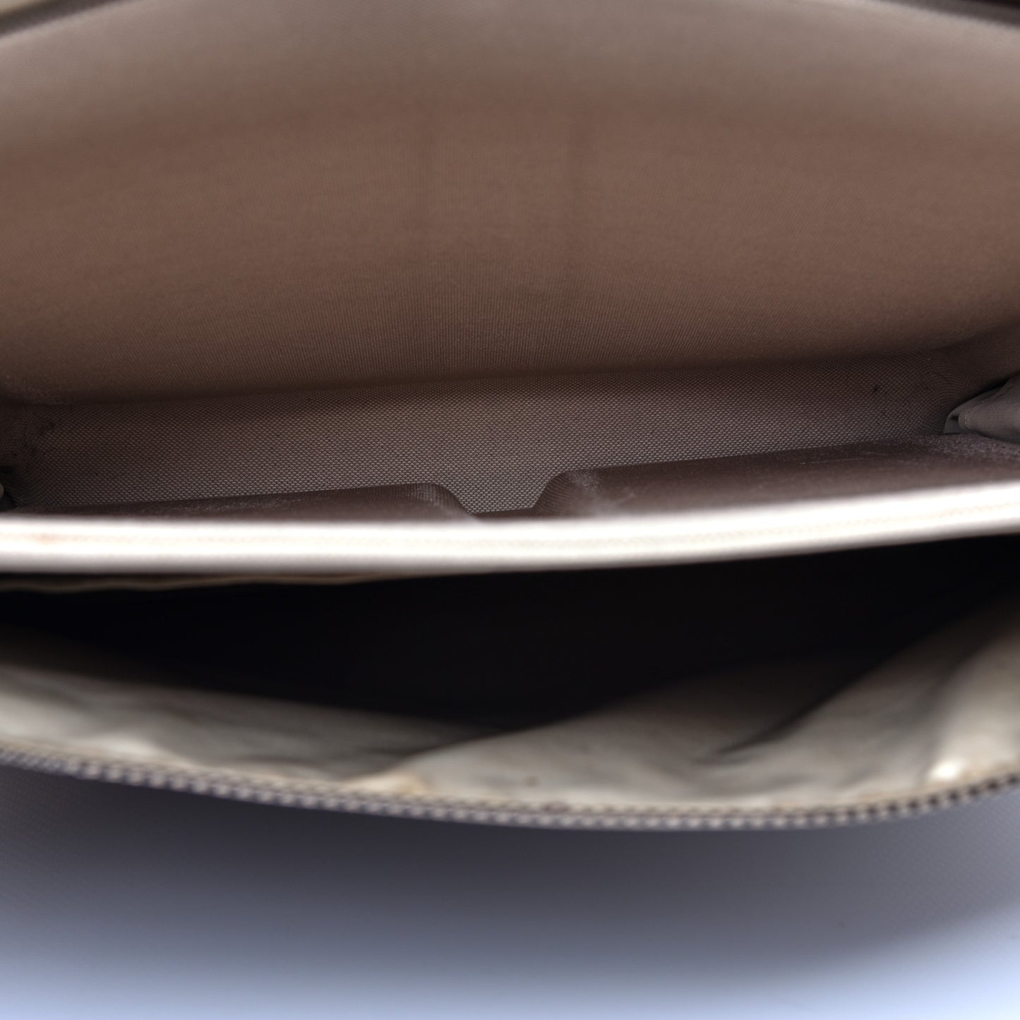 Damier Geant Messenger Bag Sable