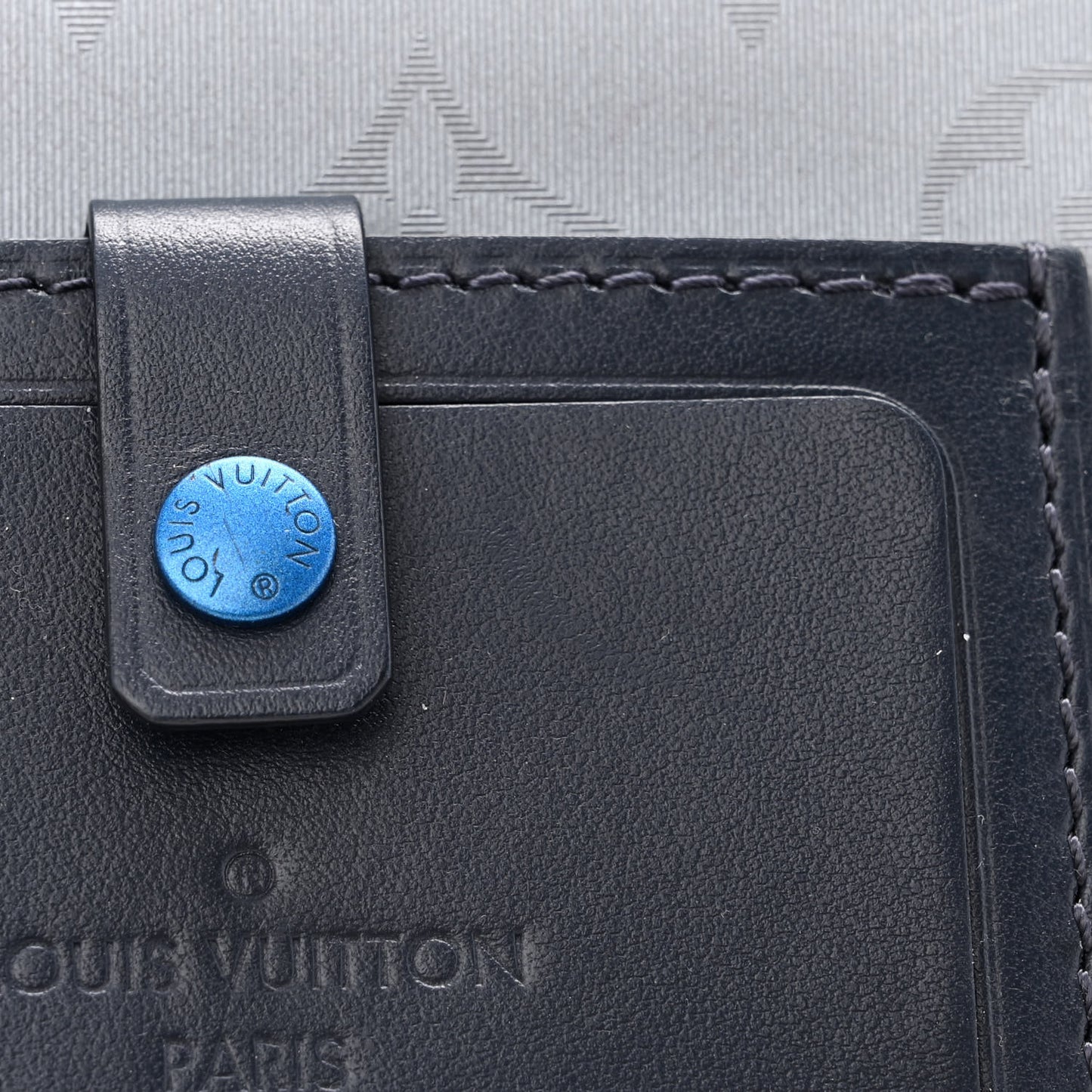Monogram Alpha Messenger Satellite Silver