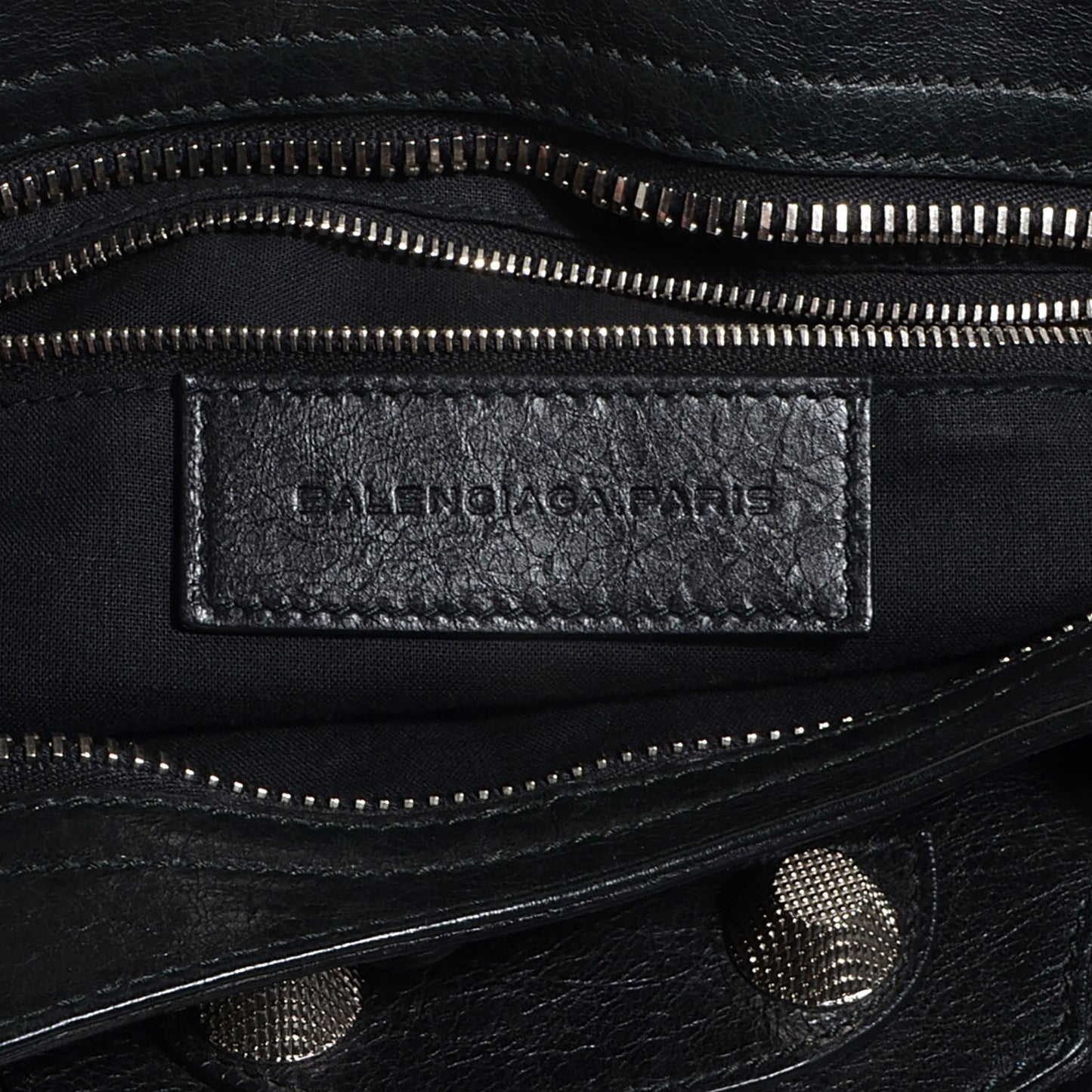 Agneau Giant 21 Silver Hardware City Black