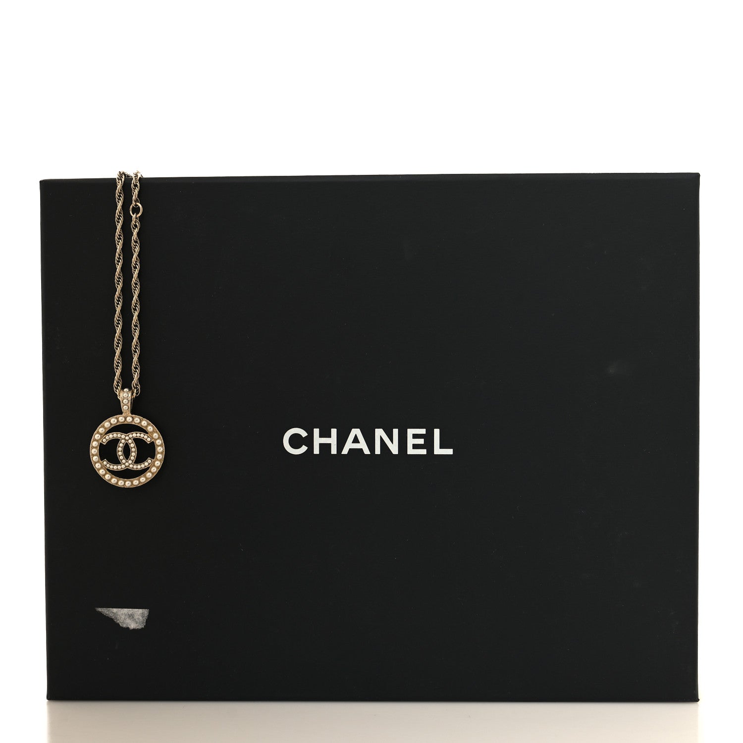 Chanel Pearl CC Round Pendant Necklace Gold 5 of 5