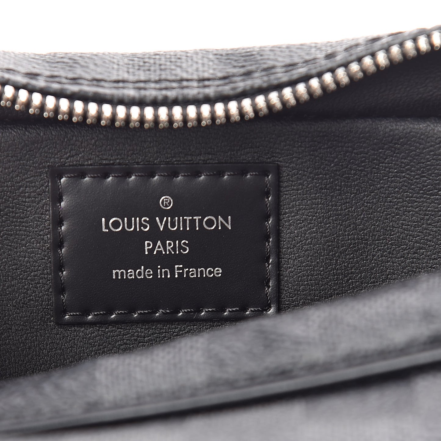 Damier Graphite Toilet Pouch GM