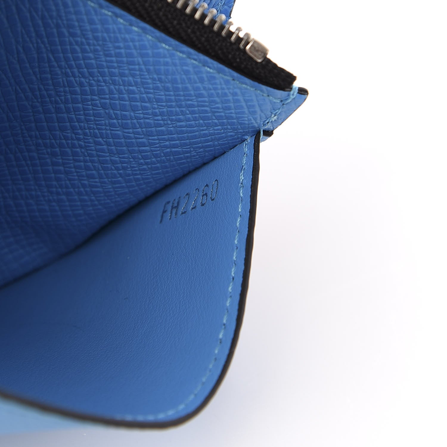 Louis Vuitton Taigarama Coin Card Holder Blue Lagoon 6 of 7