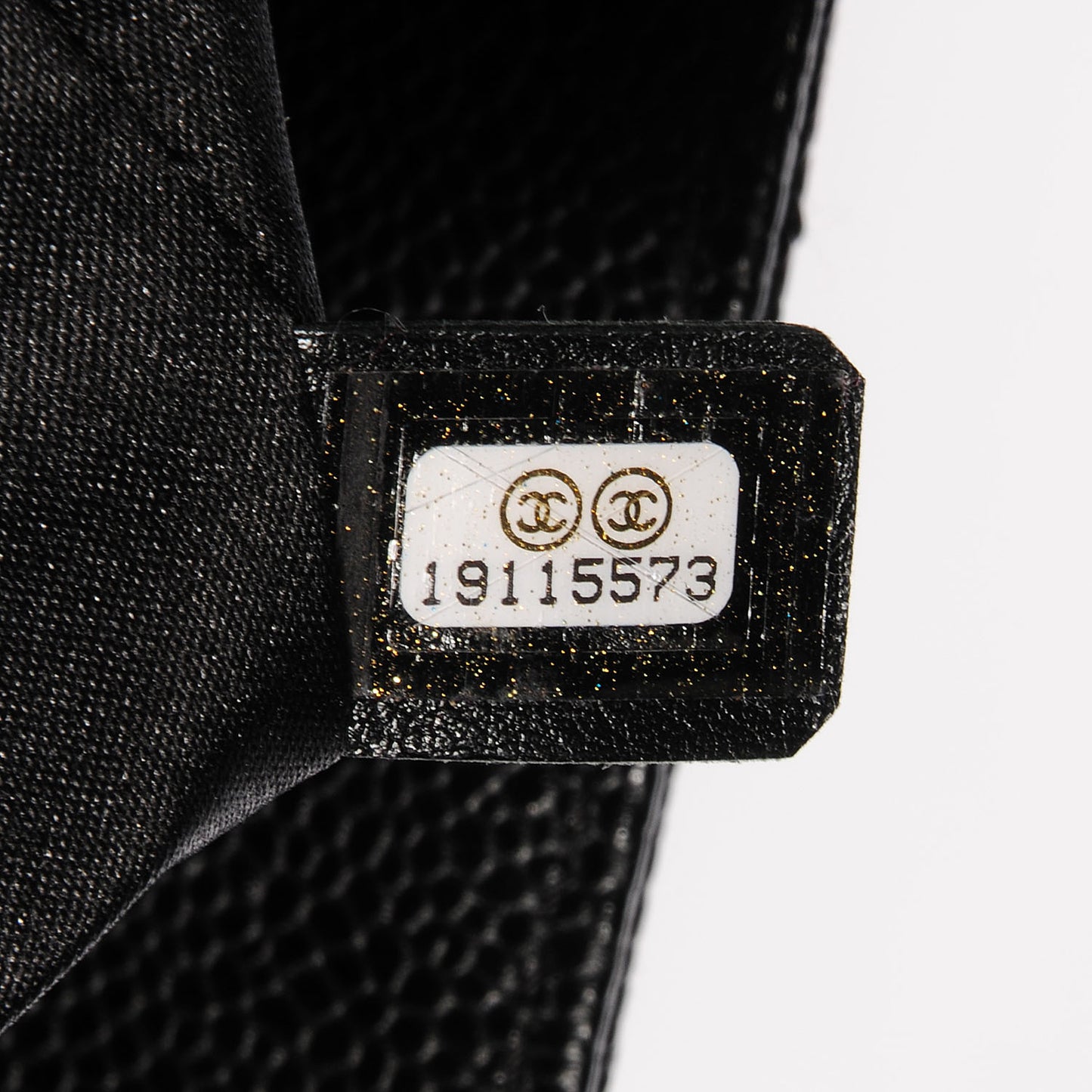 Caviar Grand Shopping Tote GST Black