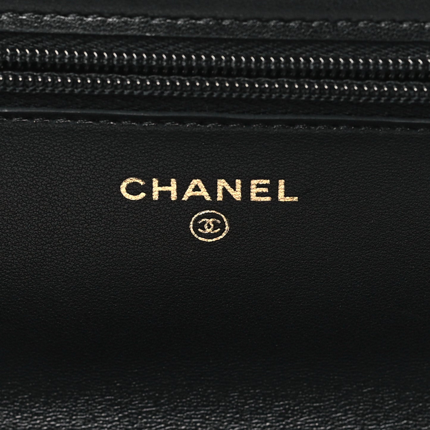 Lambskin Quilted Wallet On Chain WOC Black