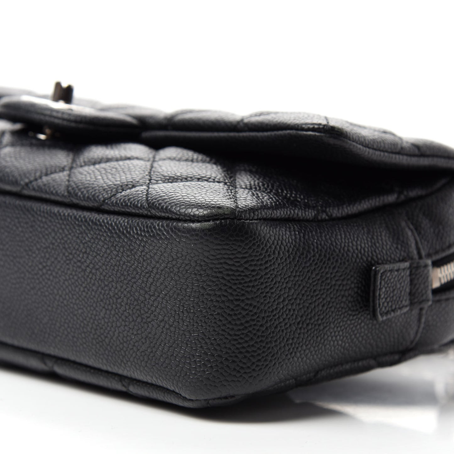 Caviar Quilted Medium Easy Flap Black
