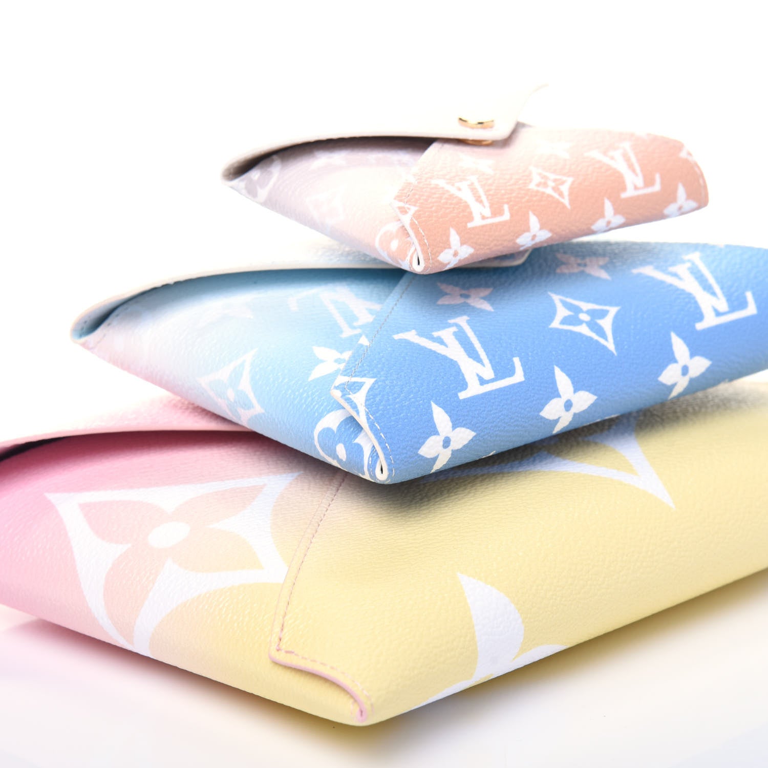 Louis Vuitton Monogram Giant By The Pool Kirigami Pochette Set 9 of 11