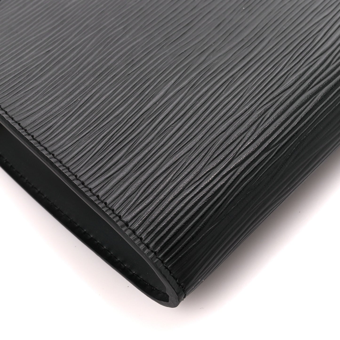 Epi Pochette Accessories 24 Black