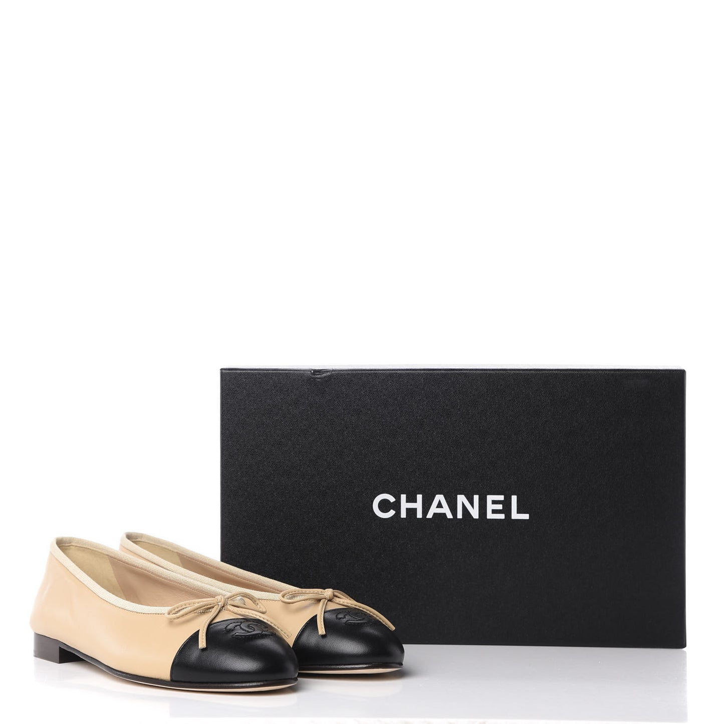 Lambskin CC Cap Toe Ballerina Flats 37.5 Beige Black