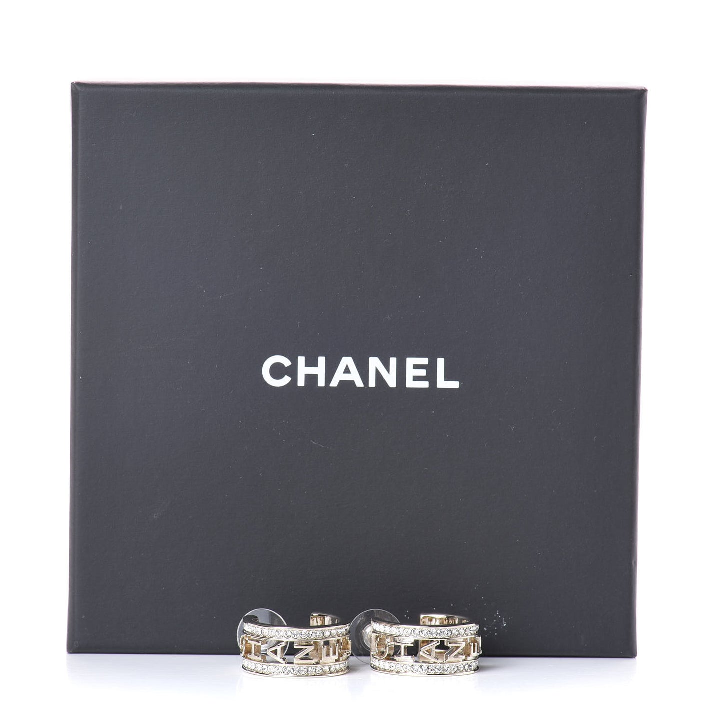 Metal Crystal Bow-tiful CC Hoop Earrings Gold